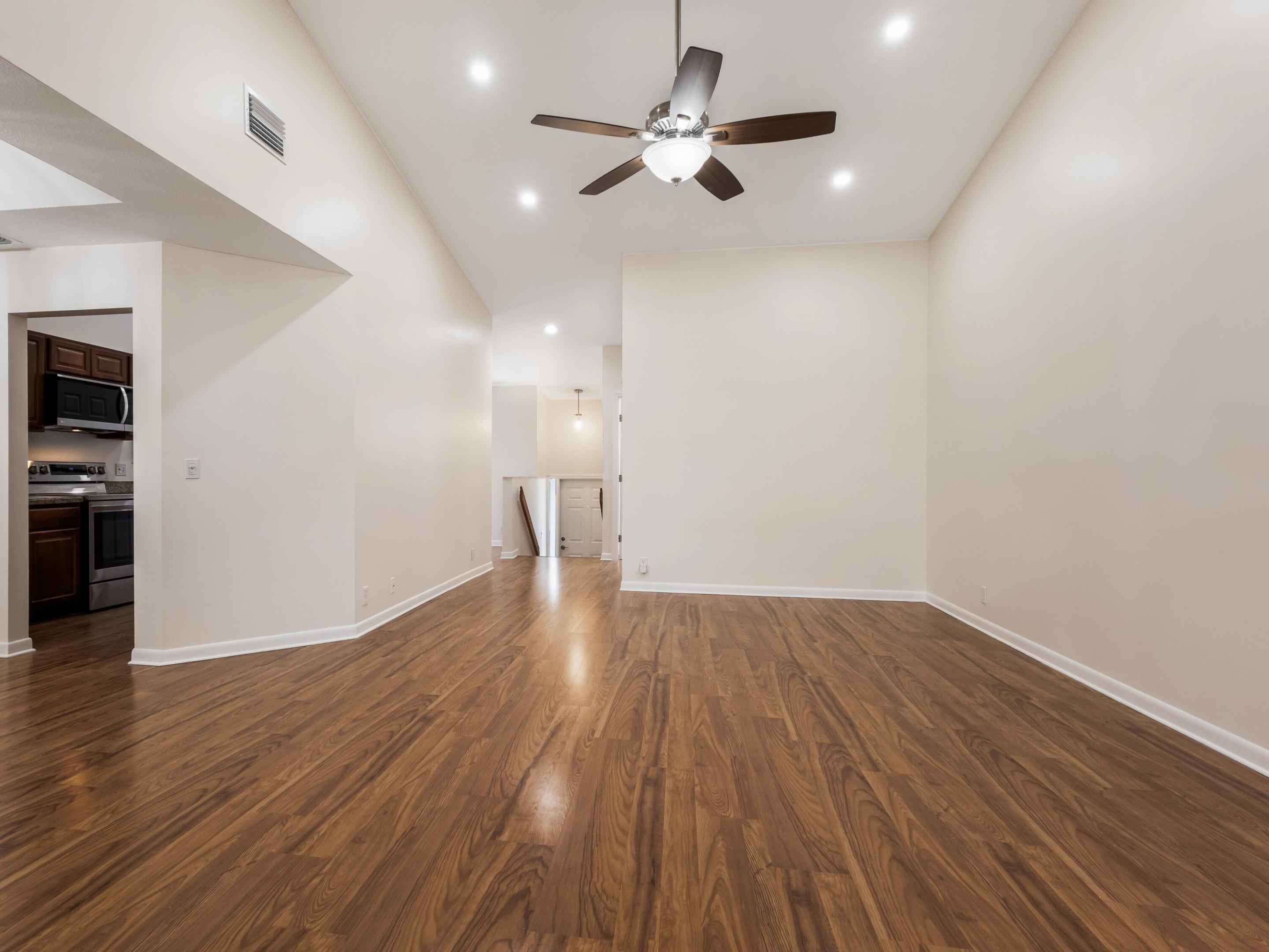 CARRIAGE GATE CONDO - Residential Lease