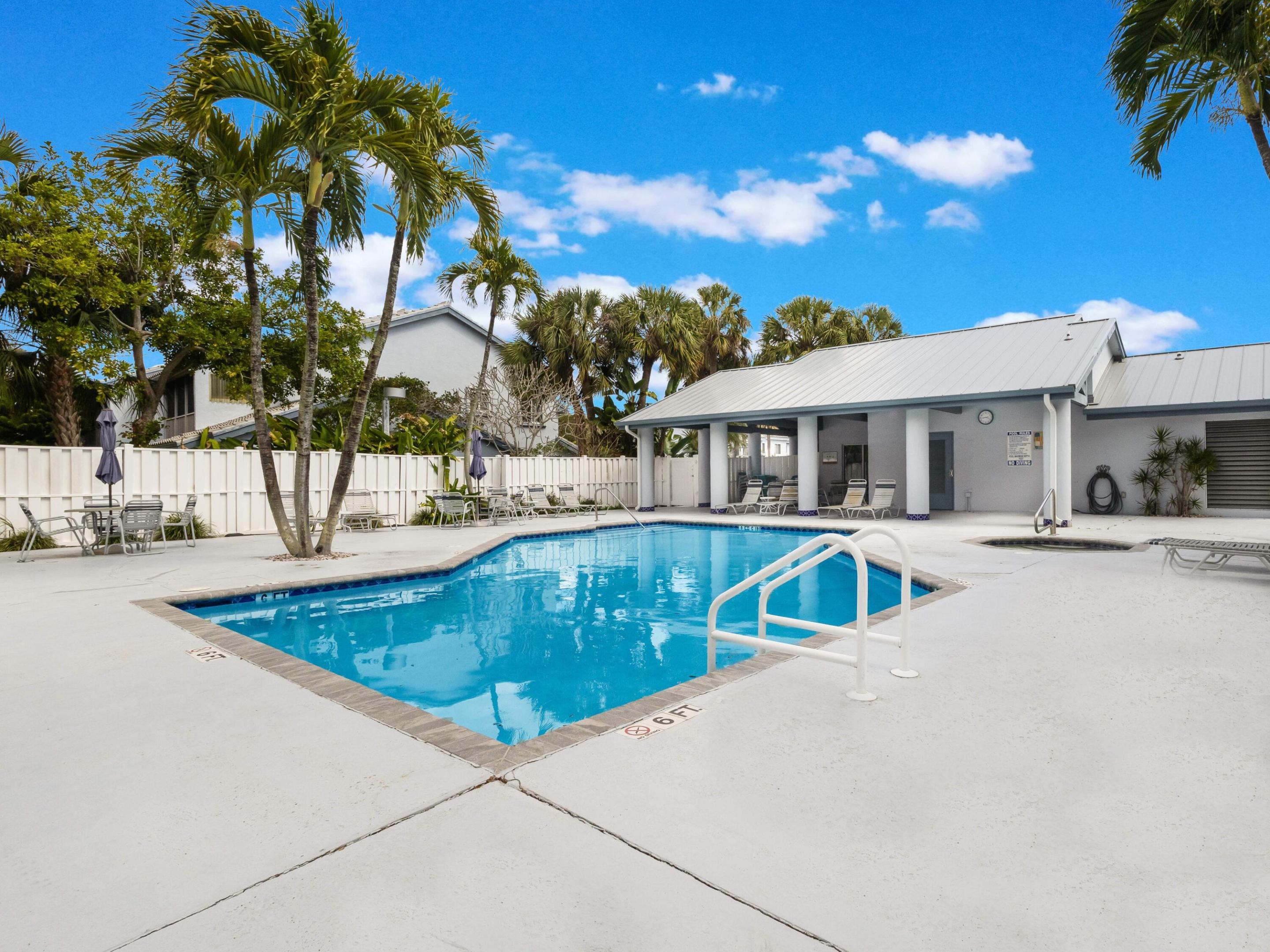 CARRIAGE GATE CONDO - Residential Lease