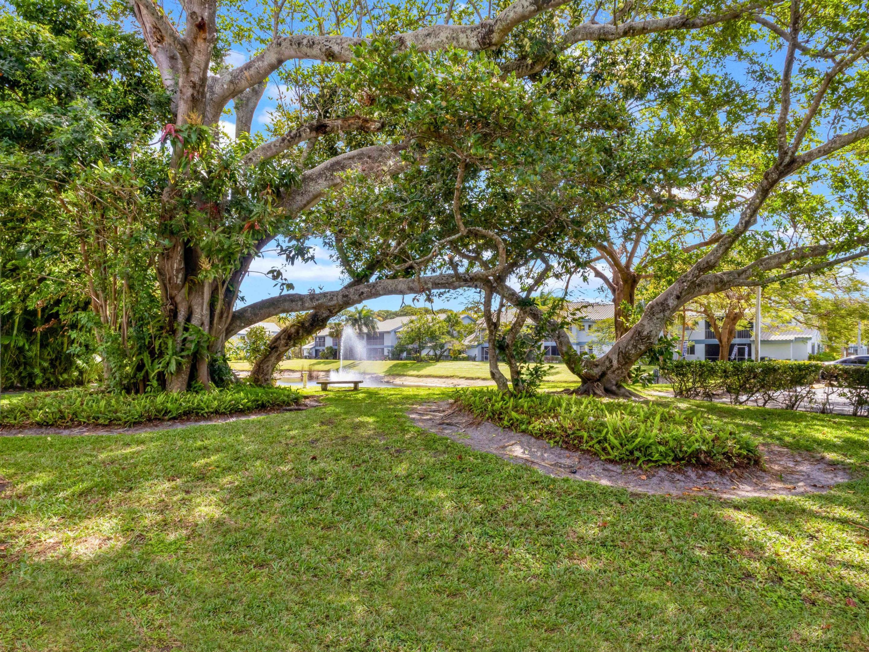 CARRIAGE GATE CONDO - Residential Lease