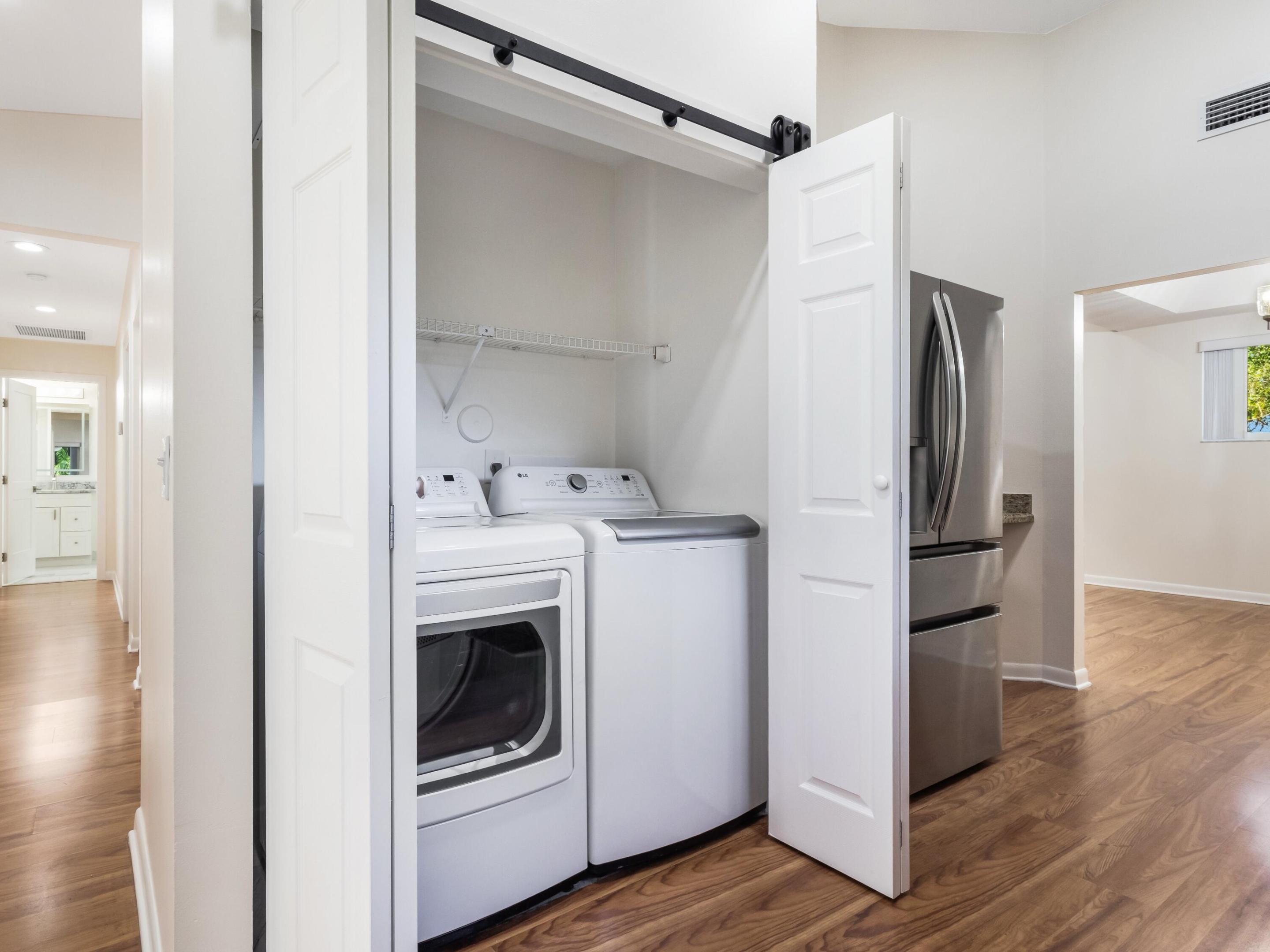 CARRIAGE GATE CONDO - Residential Lease
