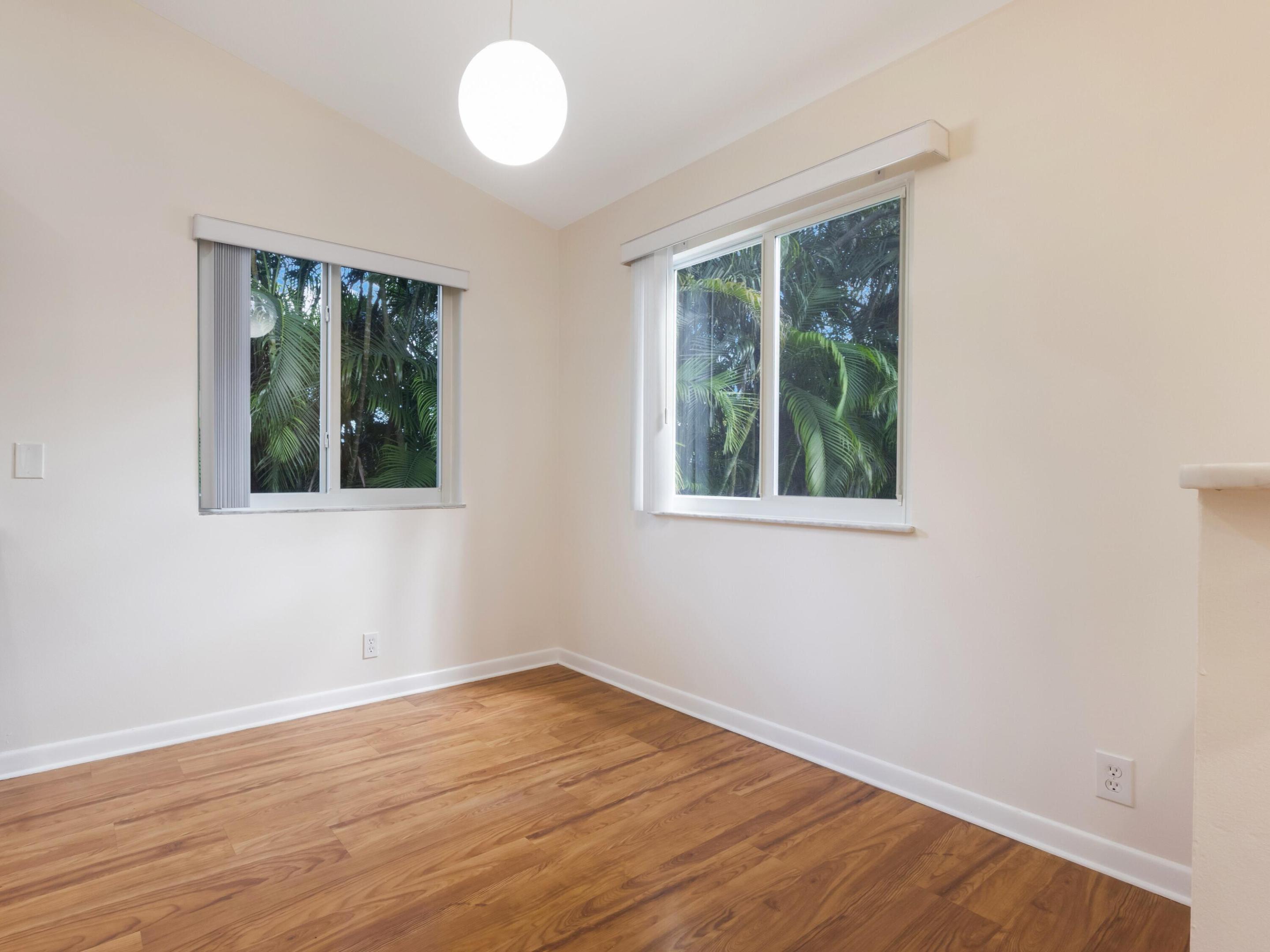 CARRIAGE GATE CONDO - Residential Lease