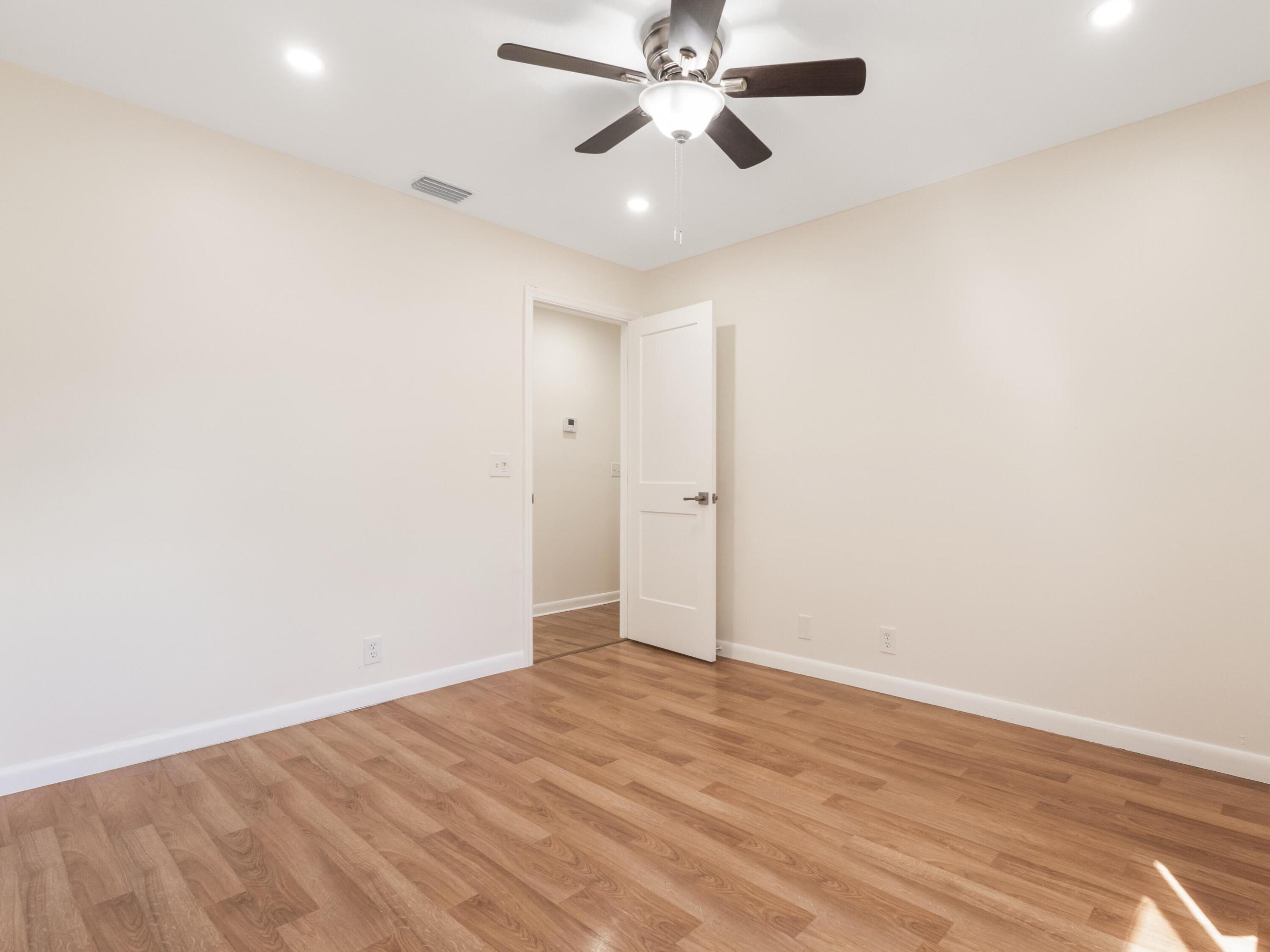 CARRIAGE GATE CONDO - Residential Lease