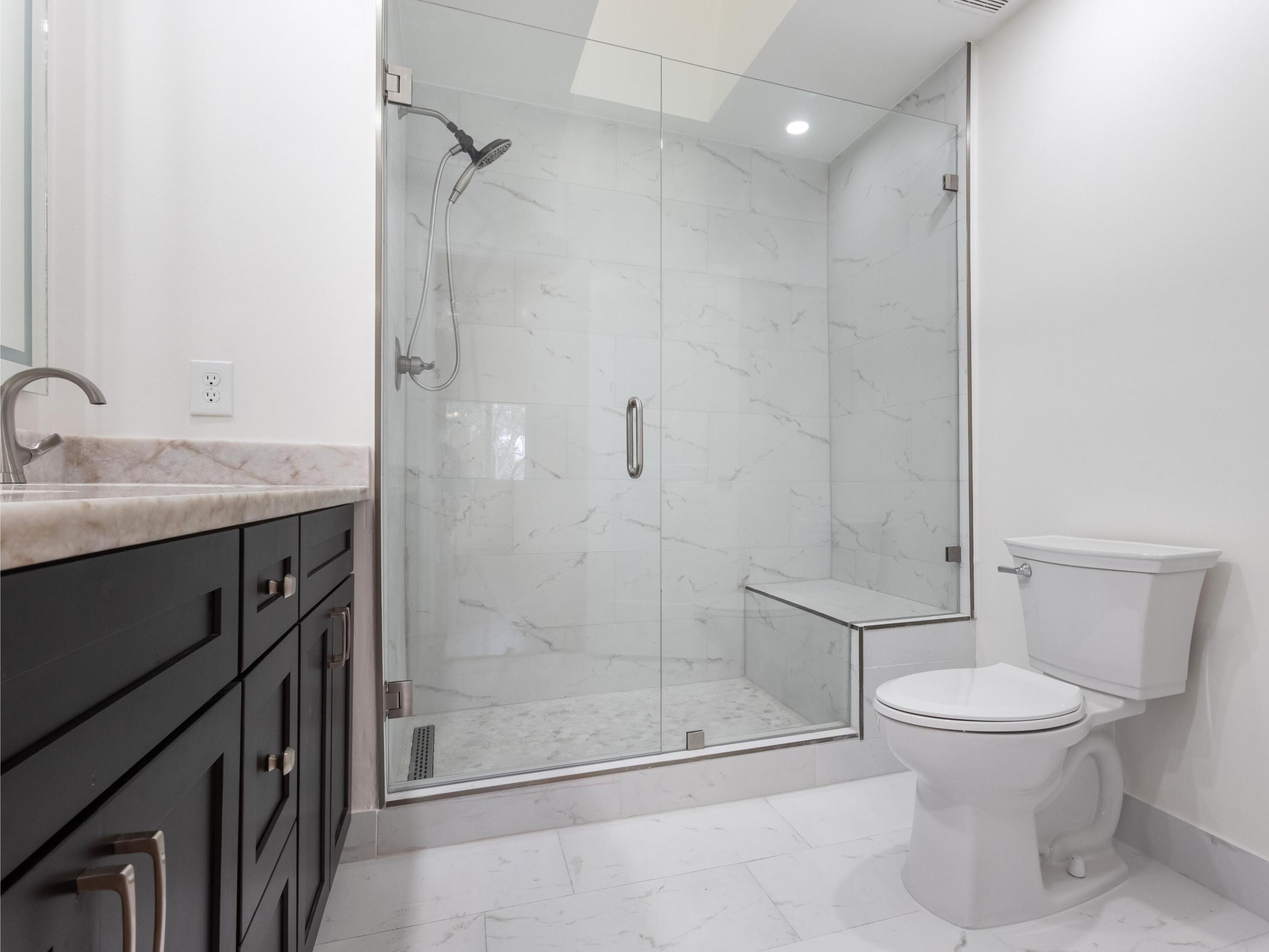 CARRIAGE GATE CONDO - Residential Lease