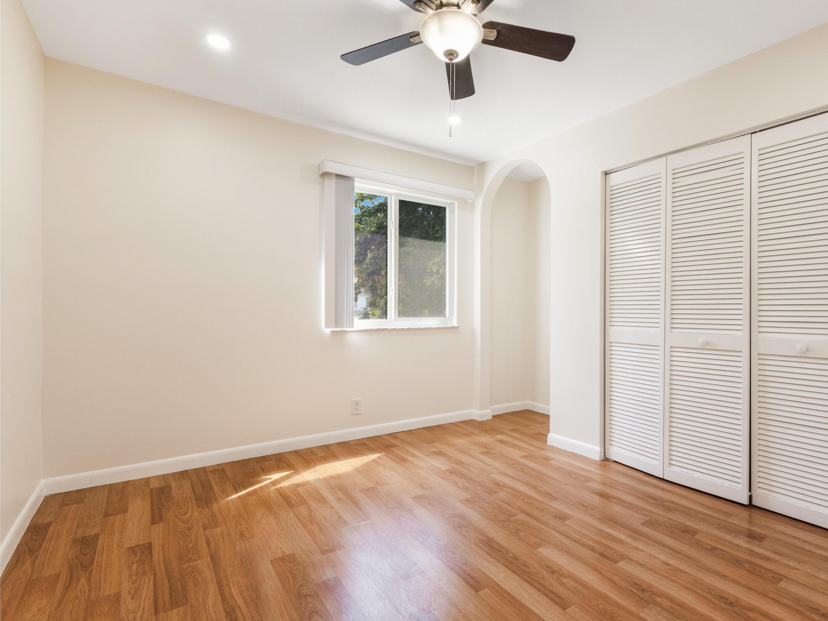 CARRIAGE GATE CONDO - Residential Lease