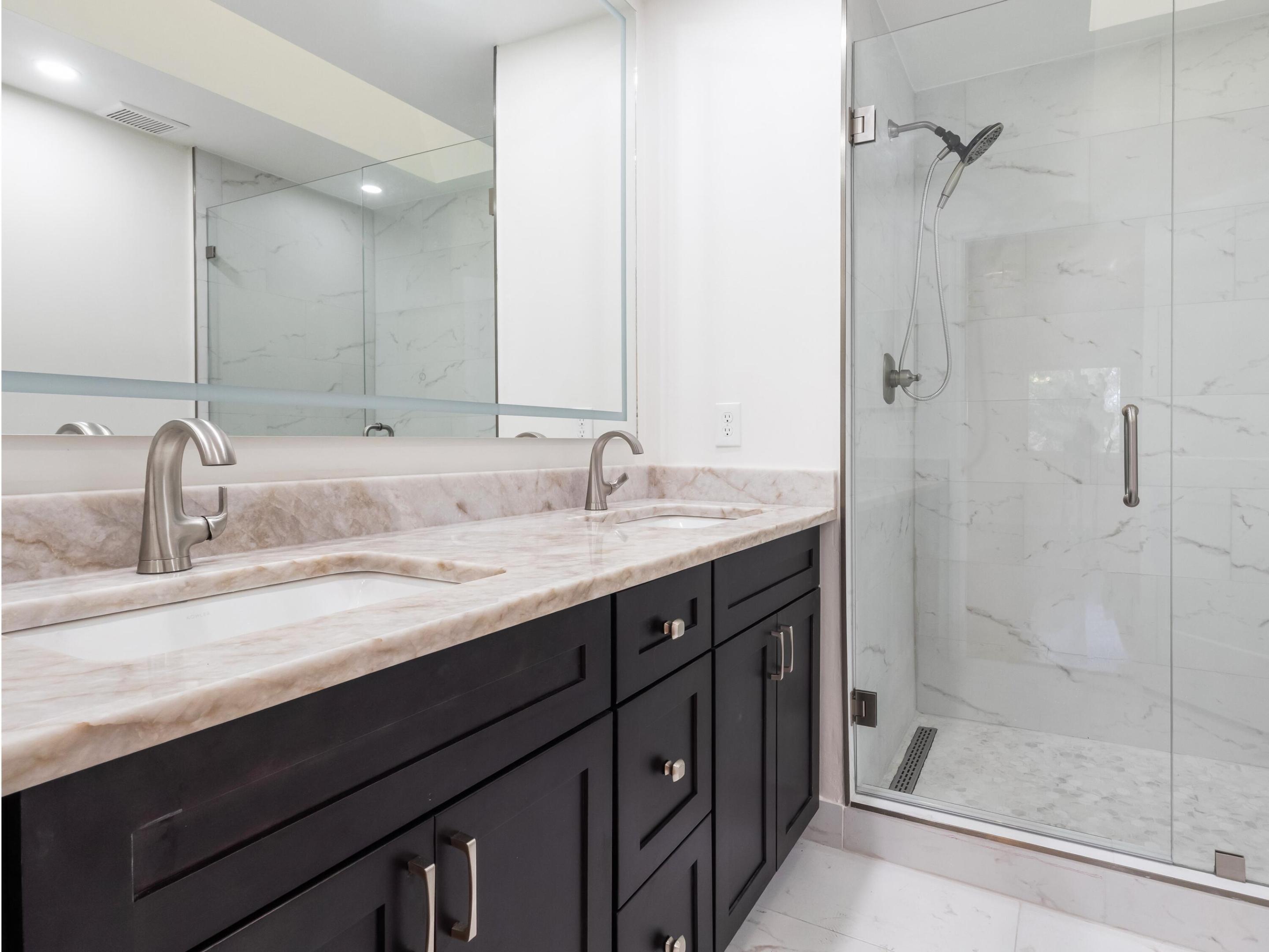 CARRIAGE GATE CONDO - Residential Lease