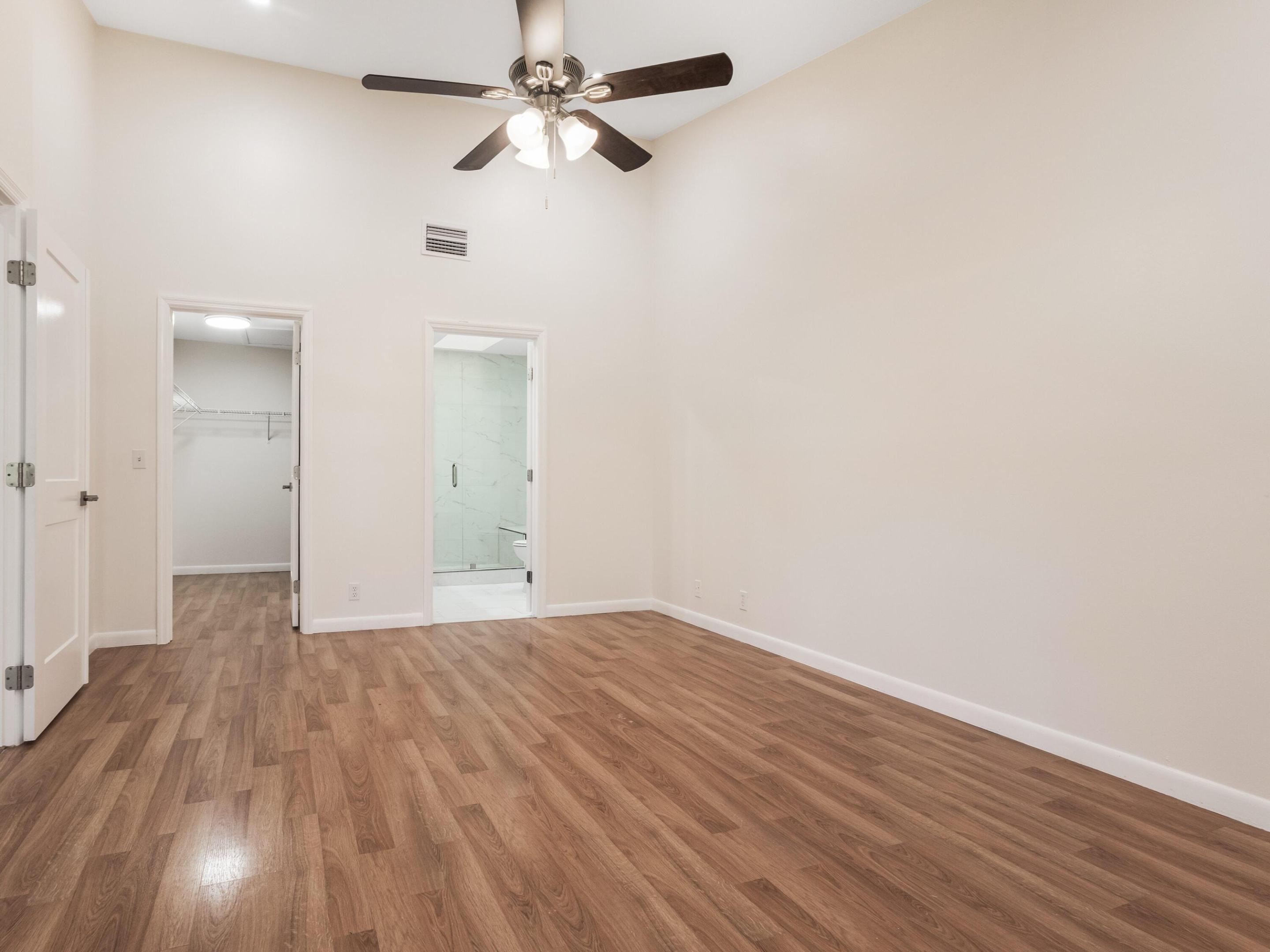 CARRIAGE GATE CONDO - Residential Lease