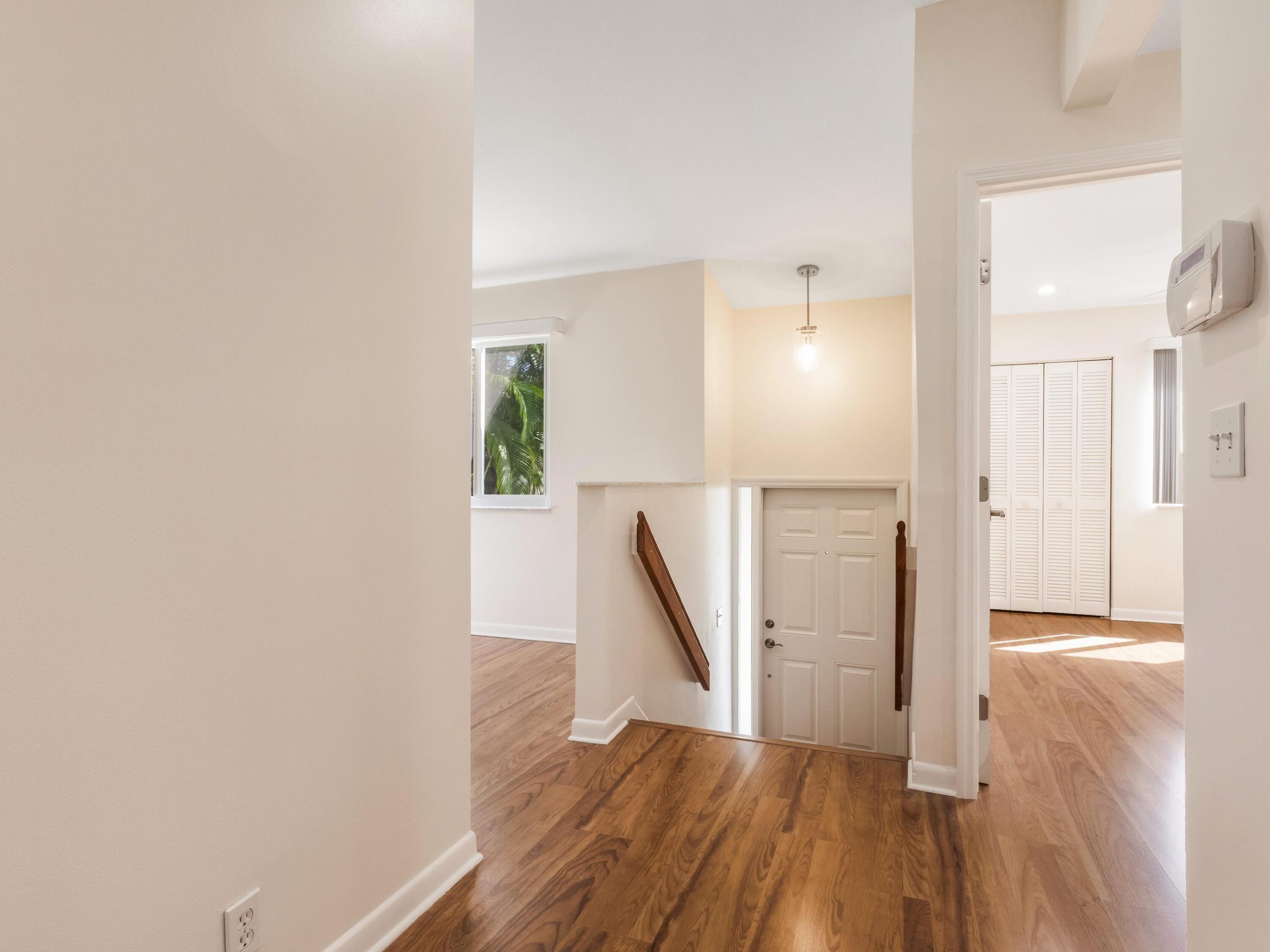 CARRIAGE GATE CONDO - Residential Lease