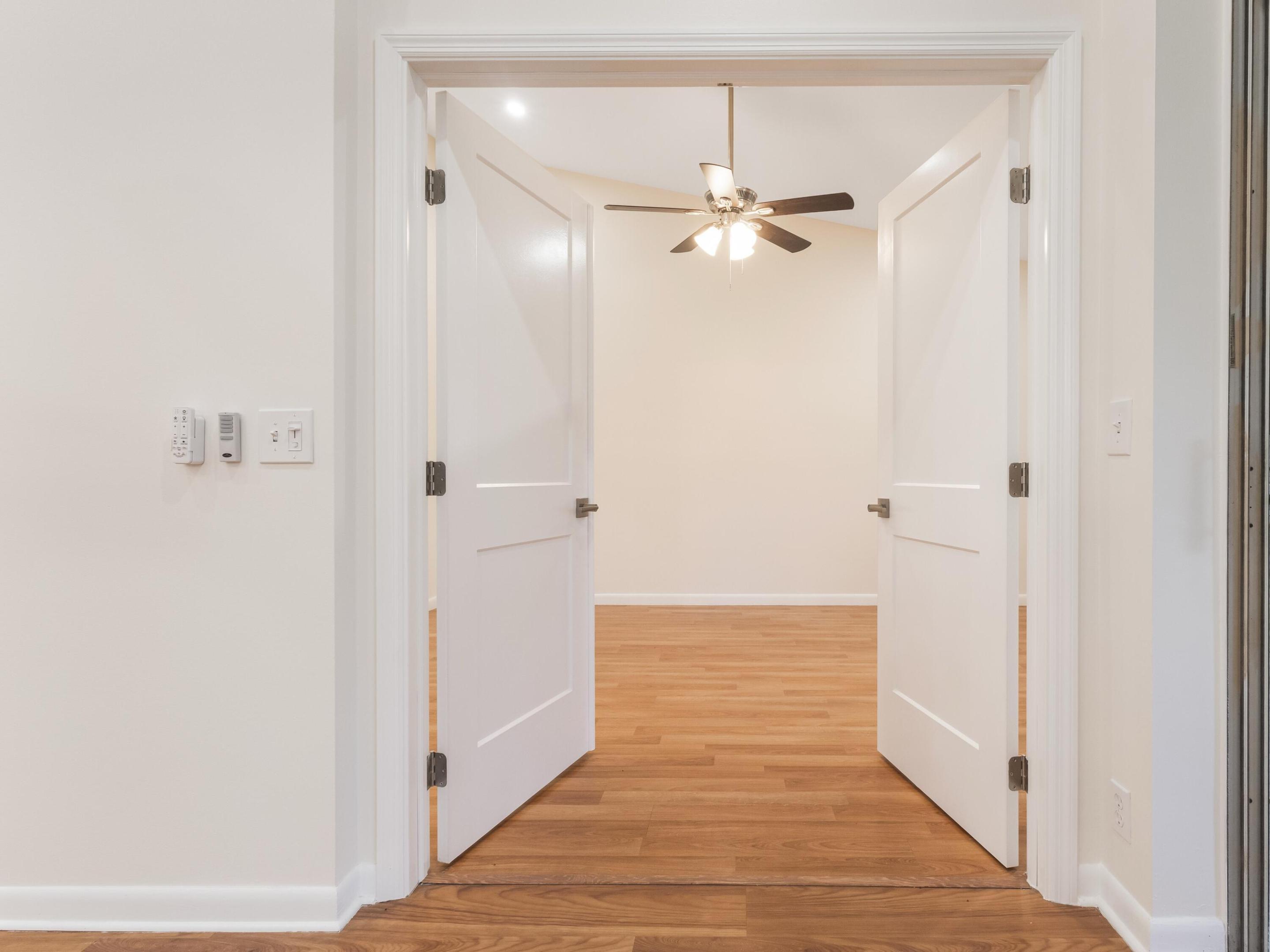 CARRIAGE GATE CONDO - Residential Lease