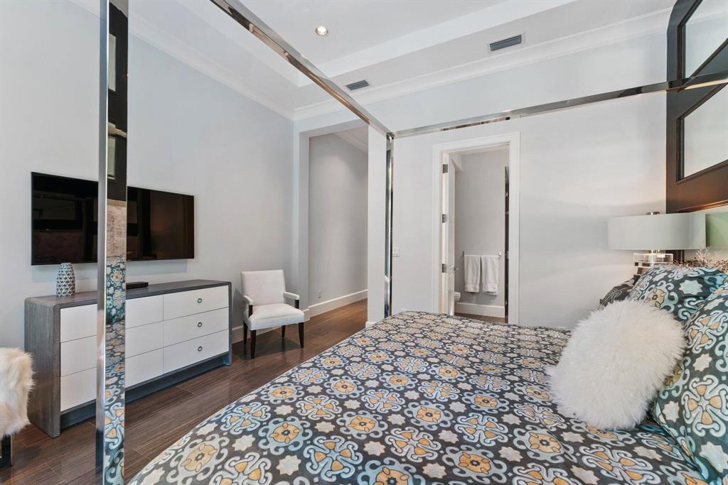 OLD PALM 4 - Residential