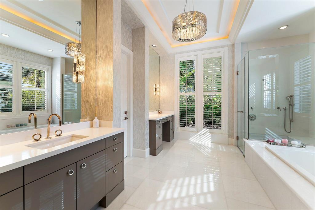 OLD PALM 4 - Residential