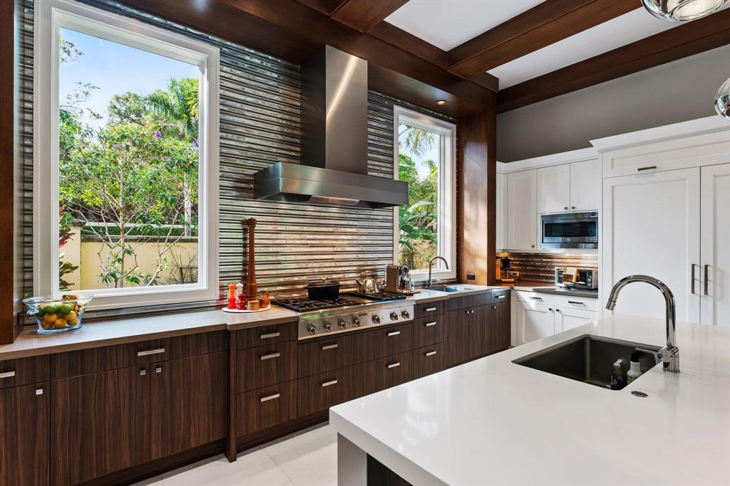 OLD PALM 4 - Residential