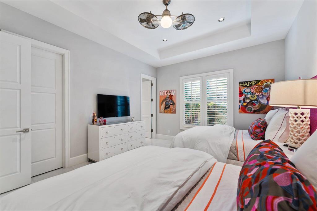 OLD PALM 4 - Residential