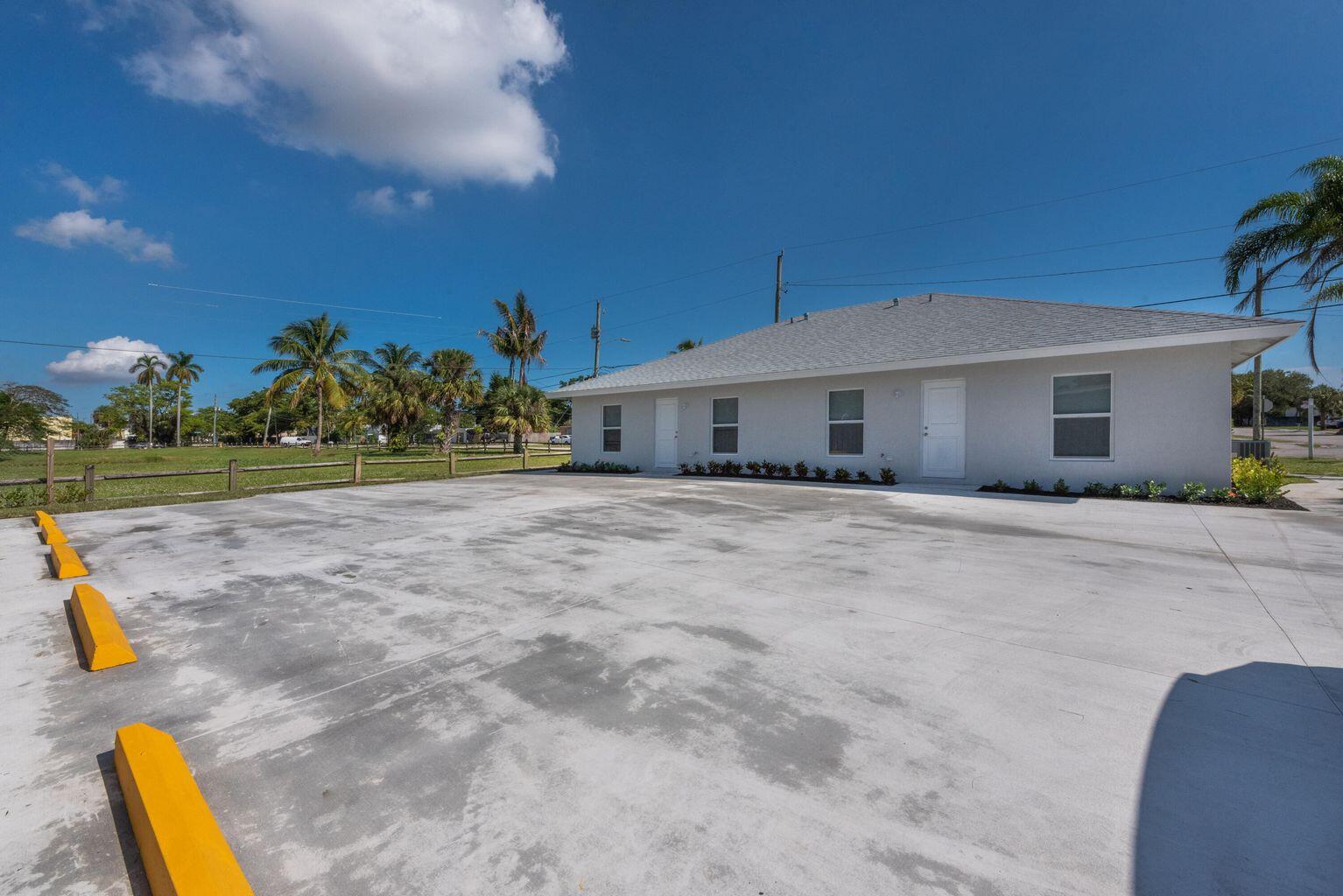 WEST GATE ESTATES NORTHERN - Residential Lease