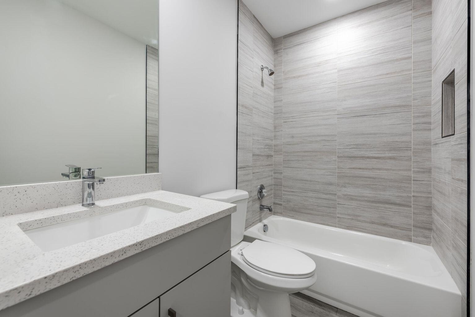 WEST GATE ESTATES NORTHERN - Residential Lease