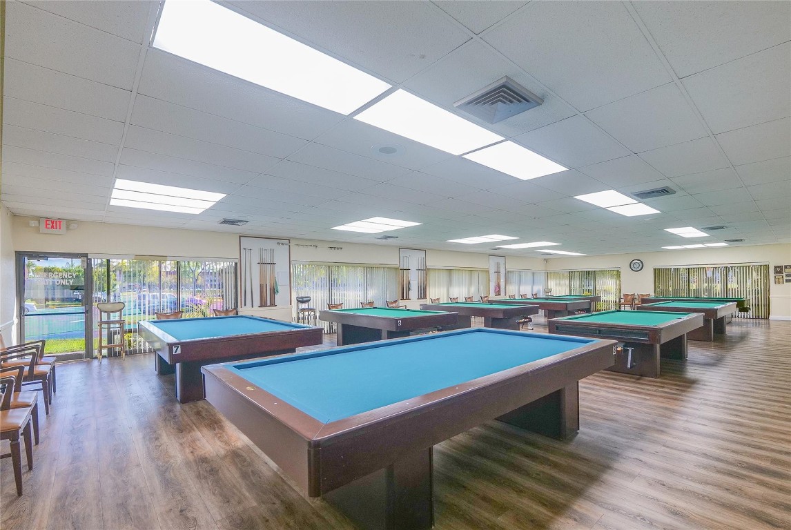 SUNRISE LAKES PHASE 3 - Residential