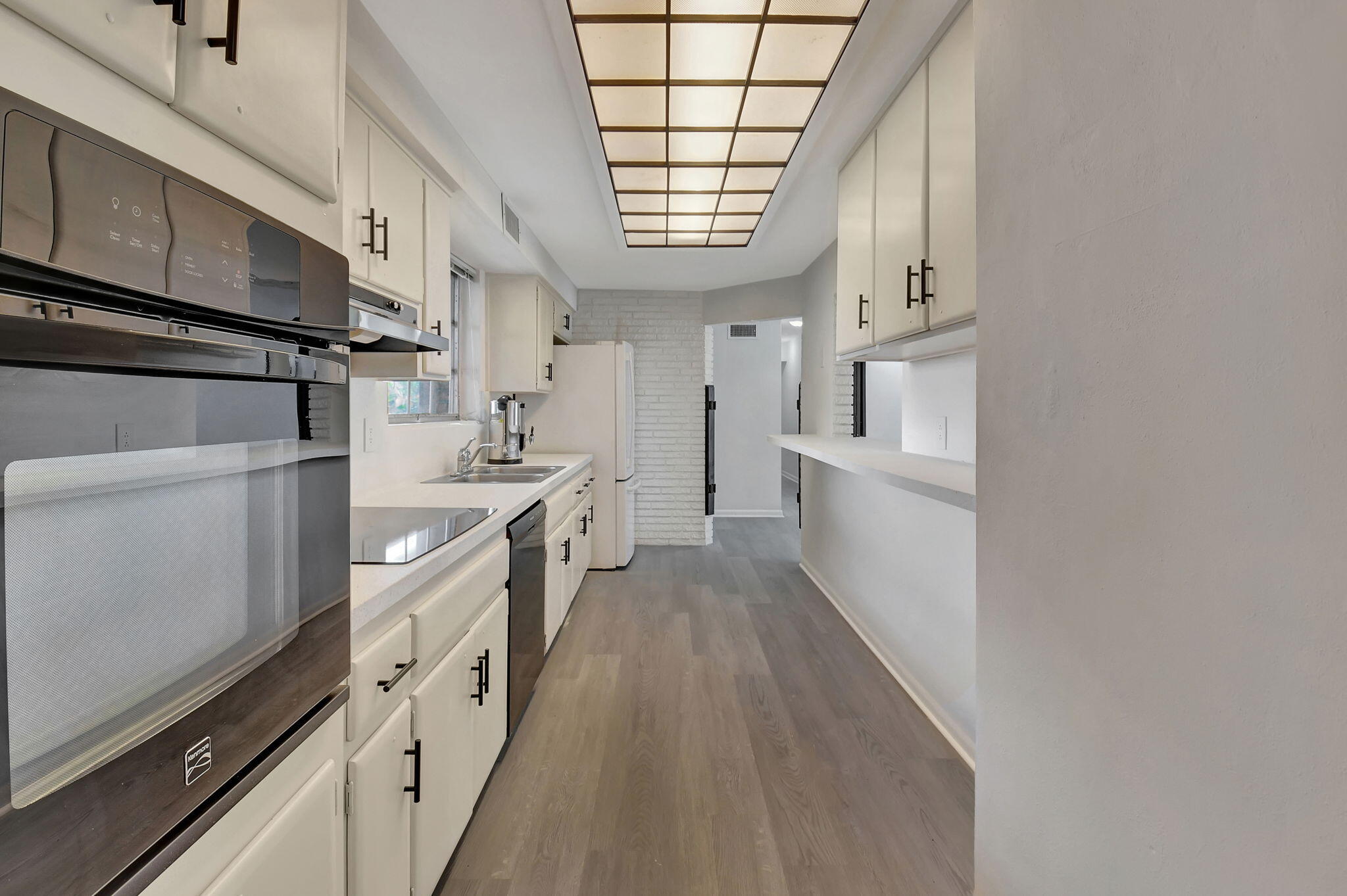 BOCA RATON HILLS SEC 3 - Residential