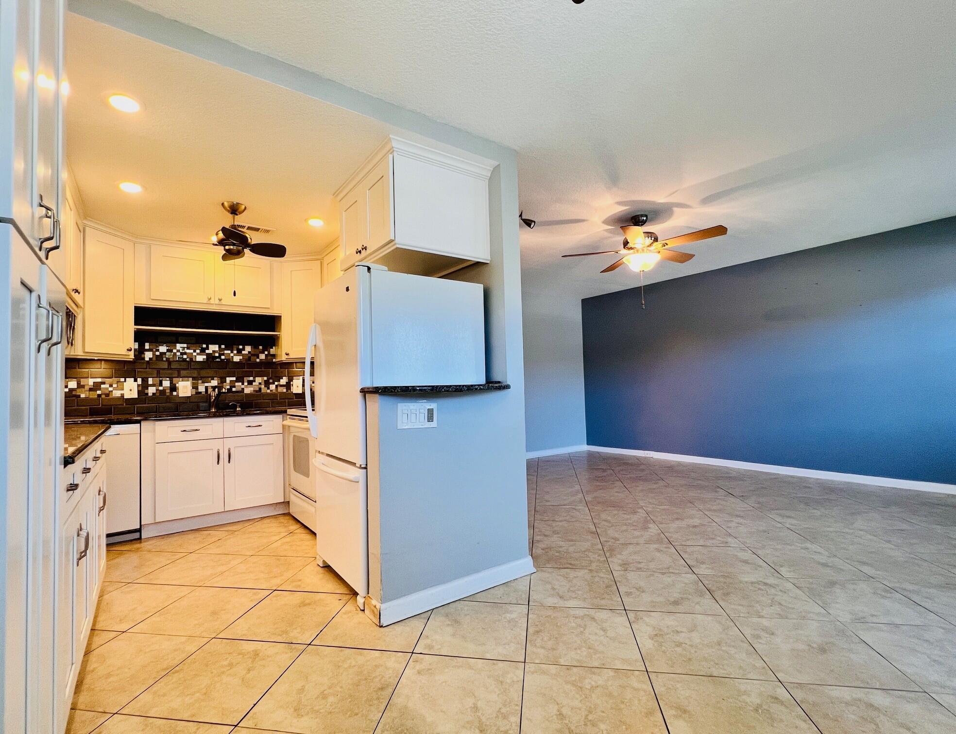 338 Chatham Q