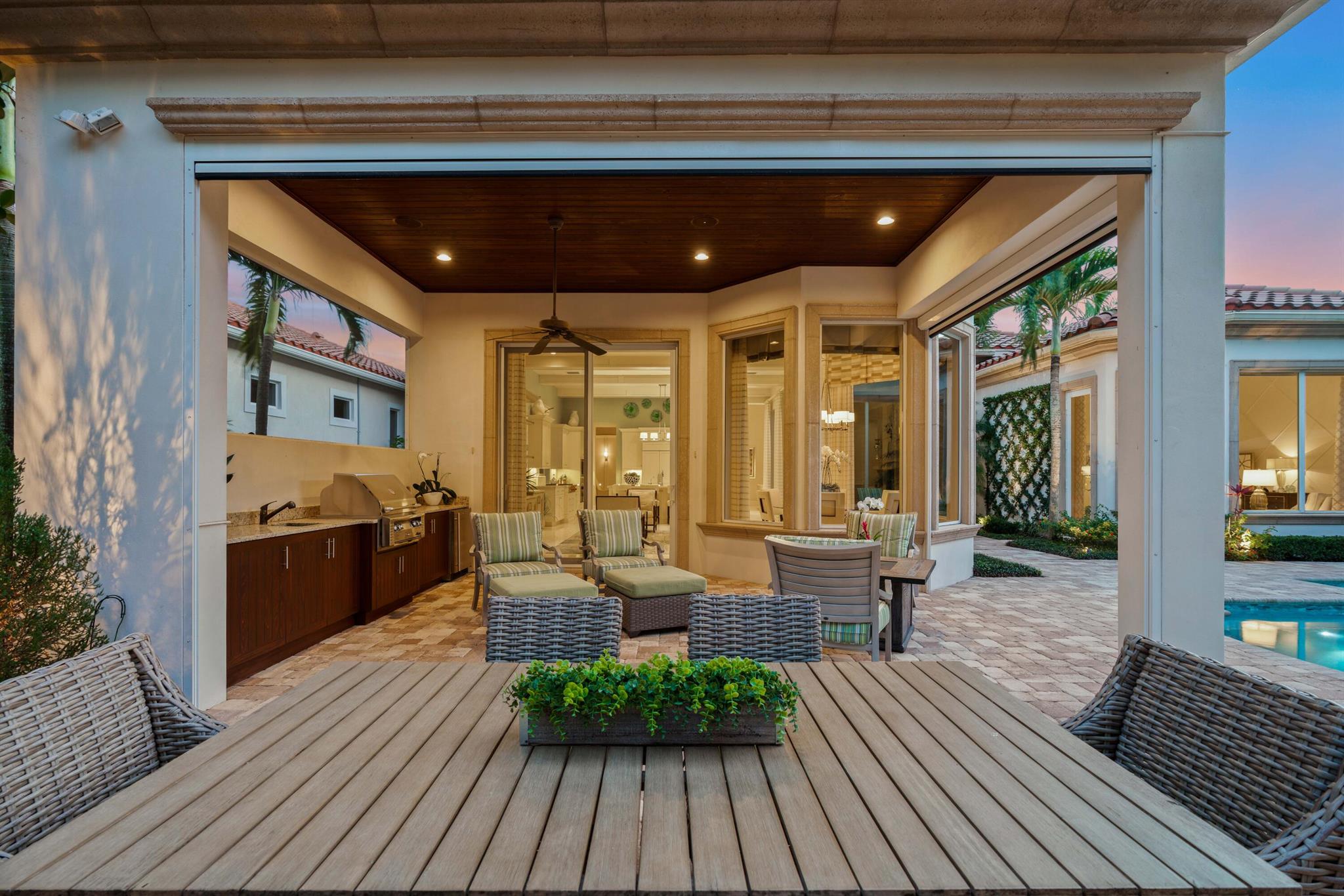 OLD PALM 2 - Residential