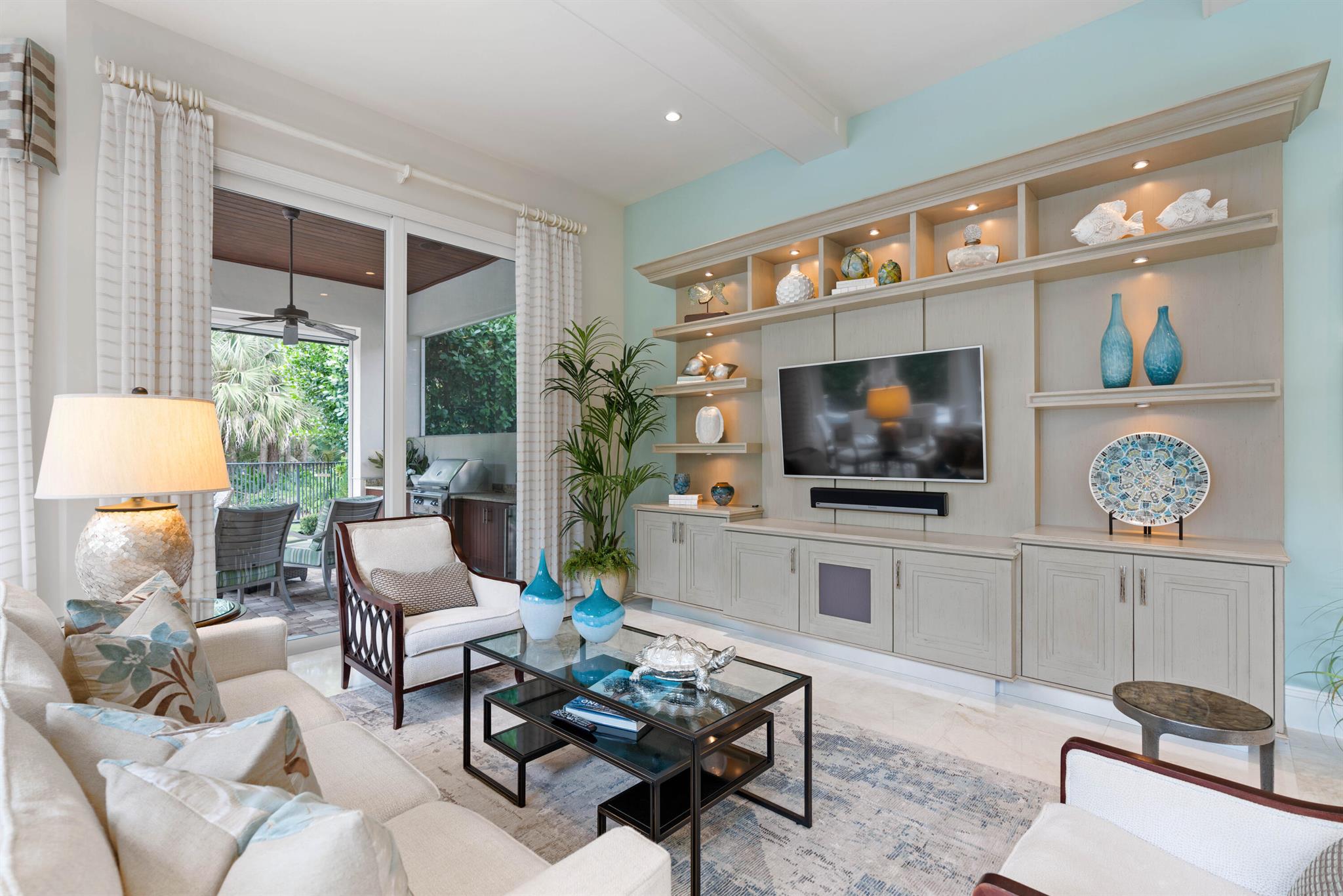 OLD PALM 2 - Residential