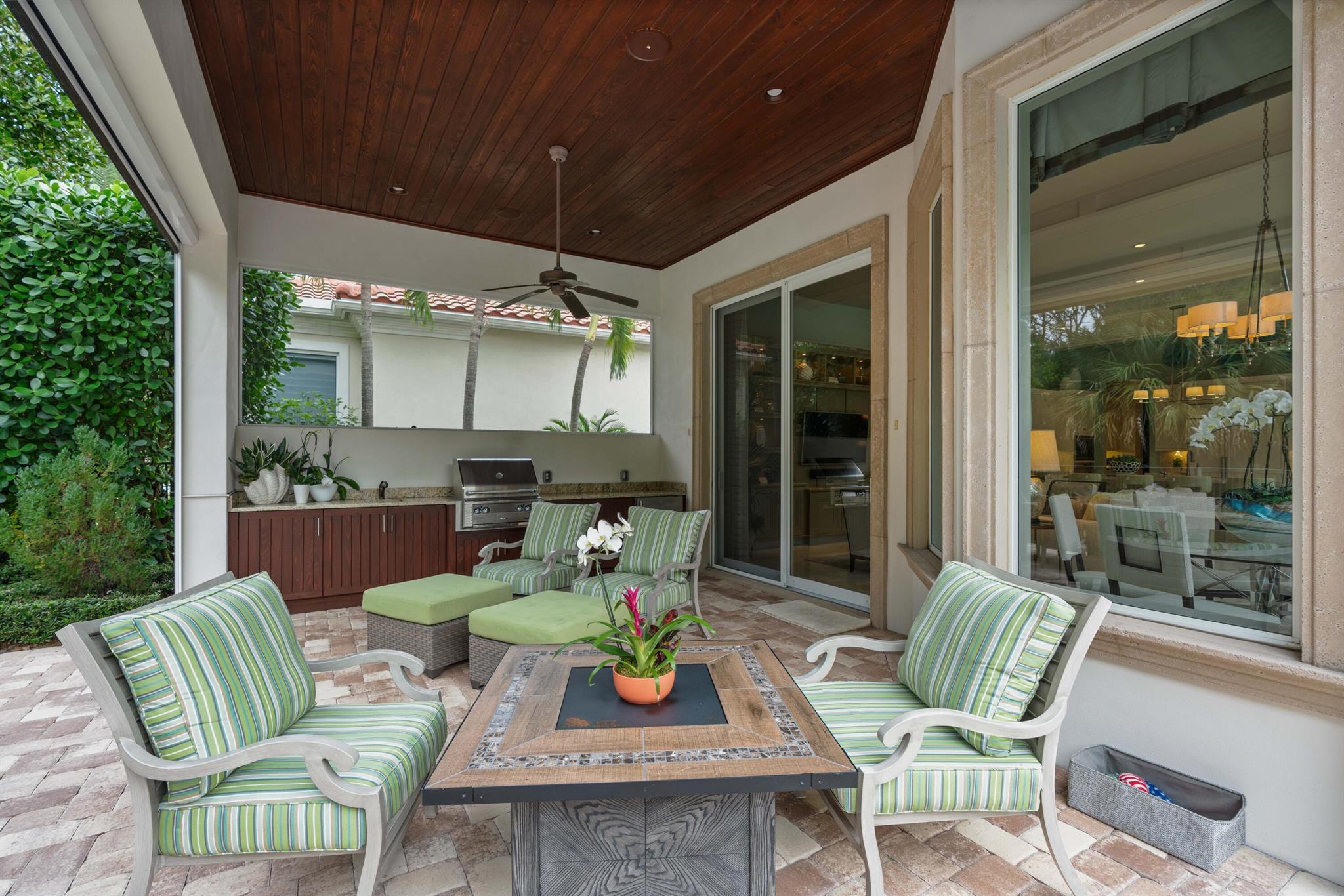 OLD PALM 2 - Residential