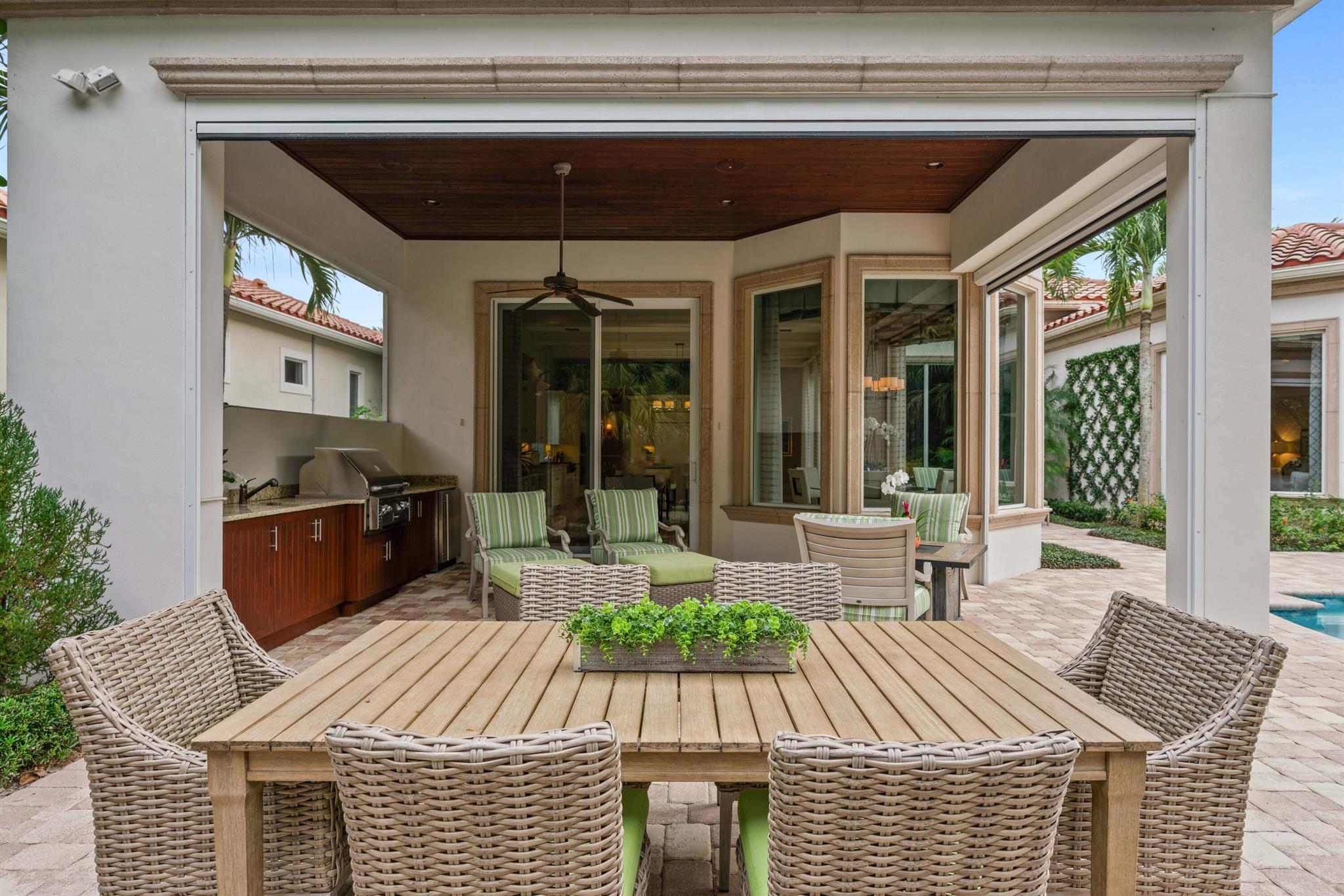 OLD PALM 2 - Residential