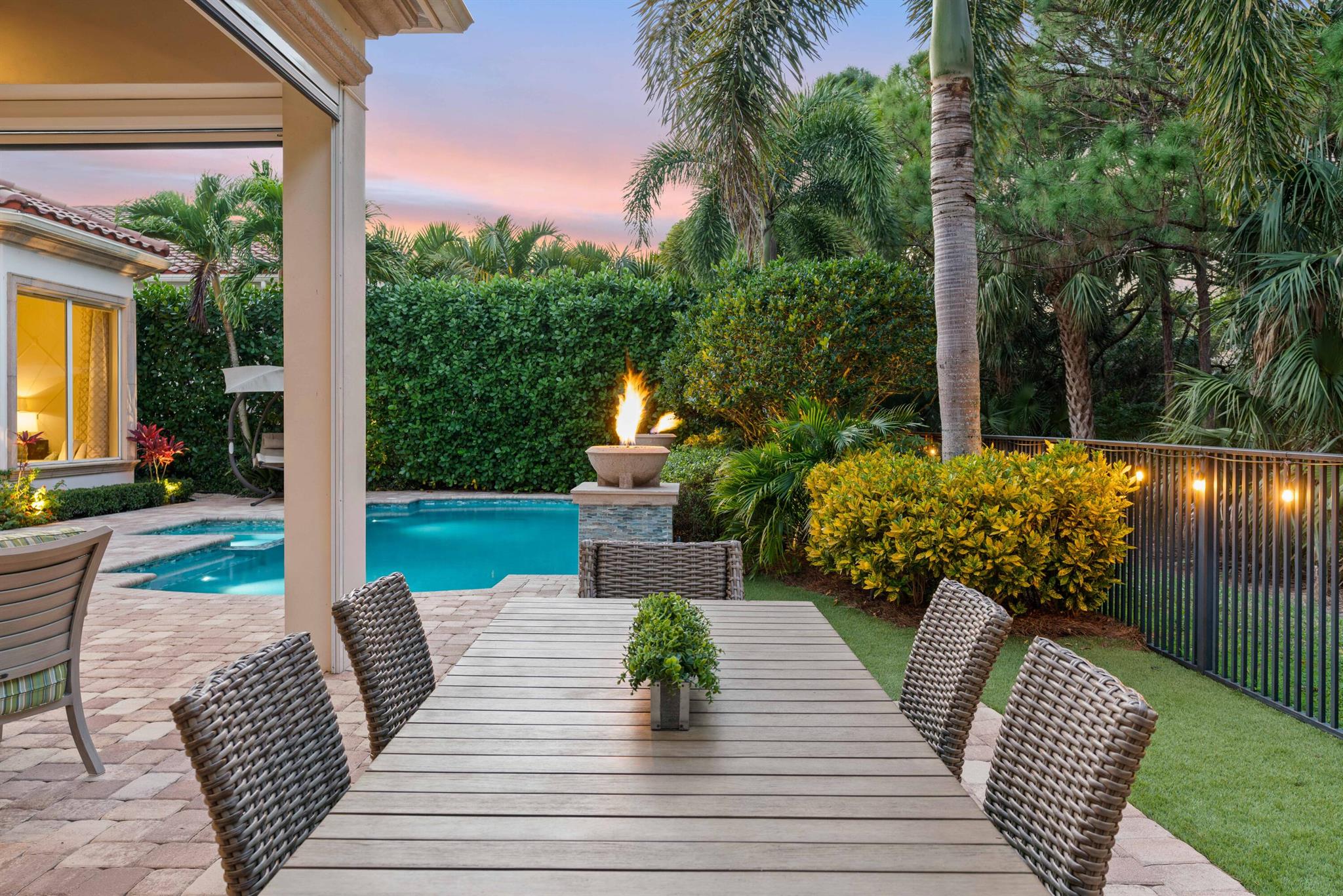 OLD PALM 2 - Residential