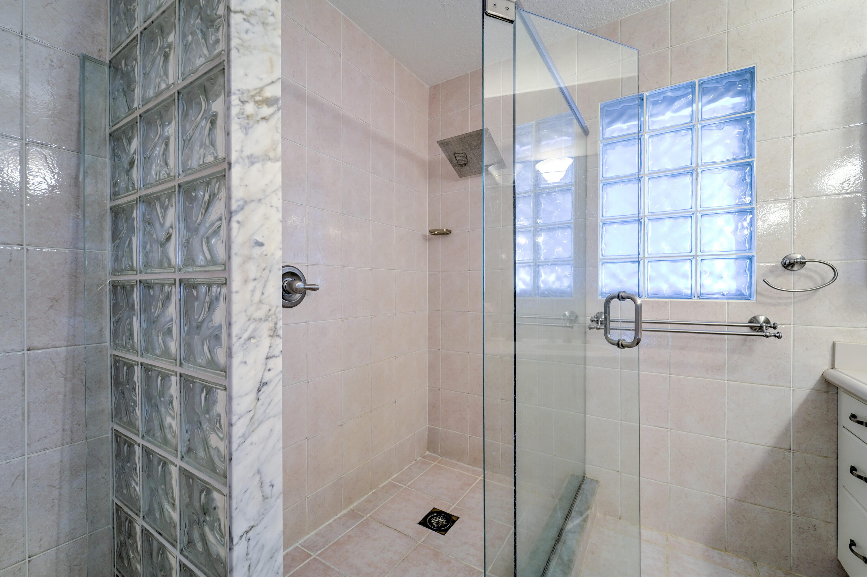 GARDEN ISLES SEC ONE - Residential