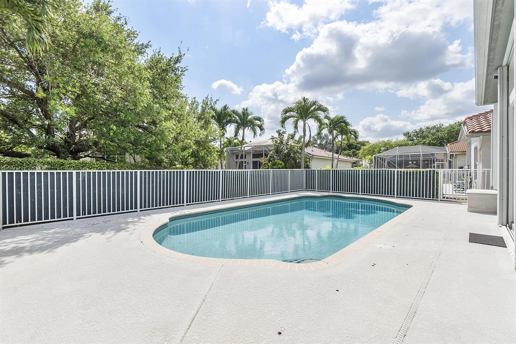 EAGLE TRACE - Residential