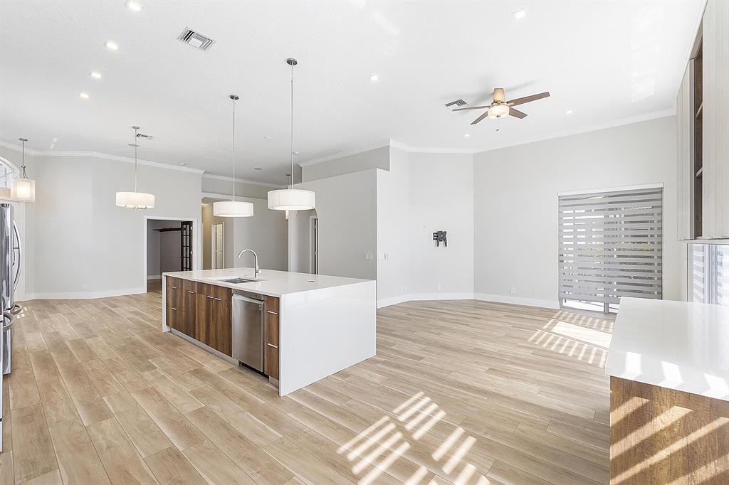 EAGLE TRACE - Residential