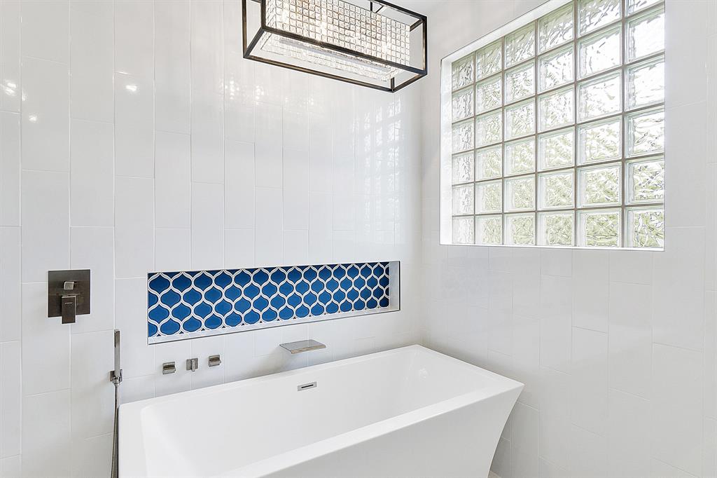 EAGLE TRACE - Residential