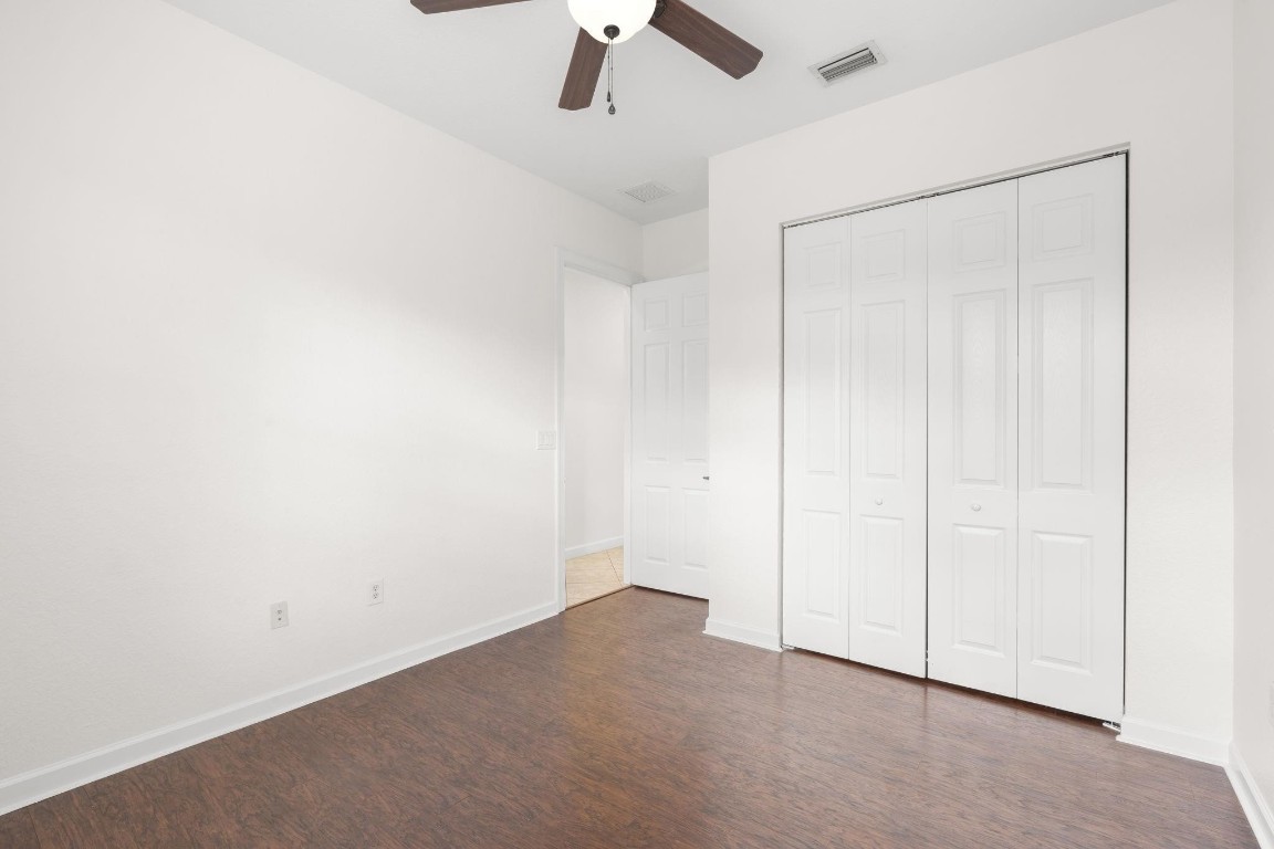 Cypress Pointe III At Her - Residential Lease