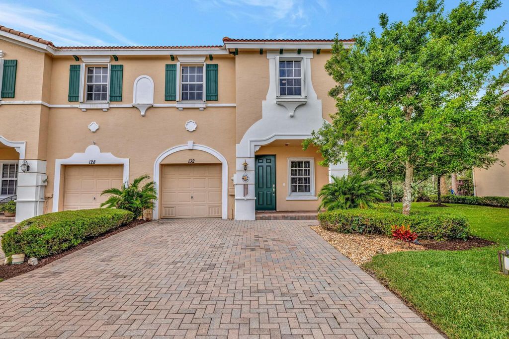 Photo of 132 SW Otter Run Place, Stuart, FL 34997 (MLS # R11087578)