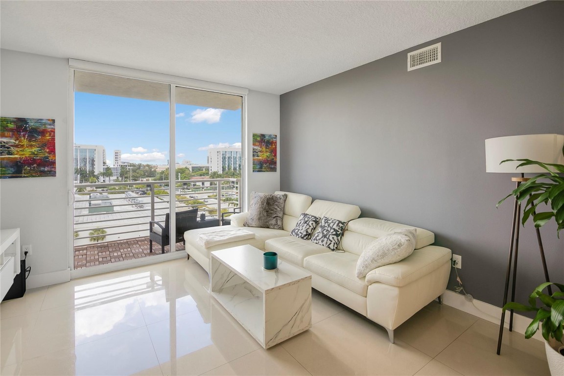 Venture - Residential