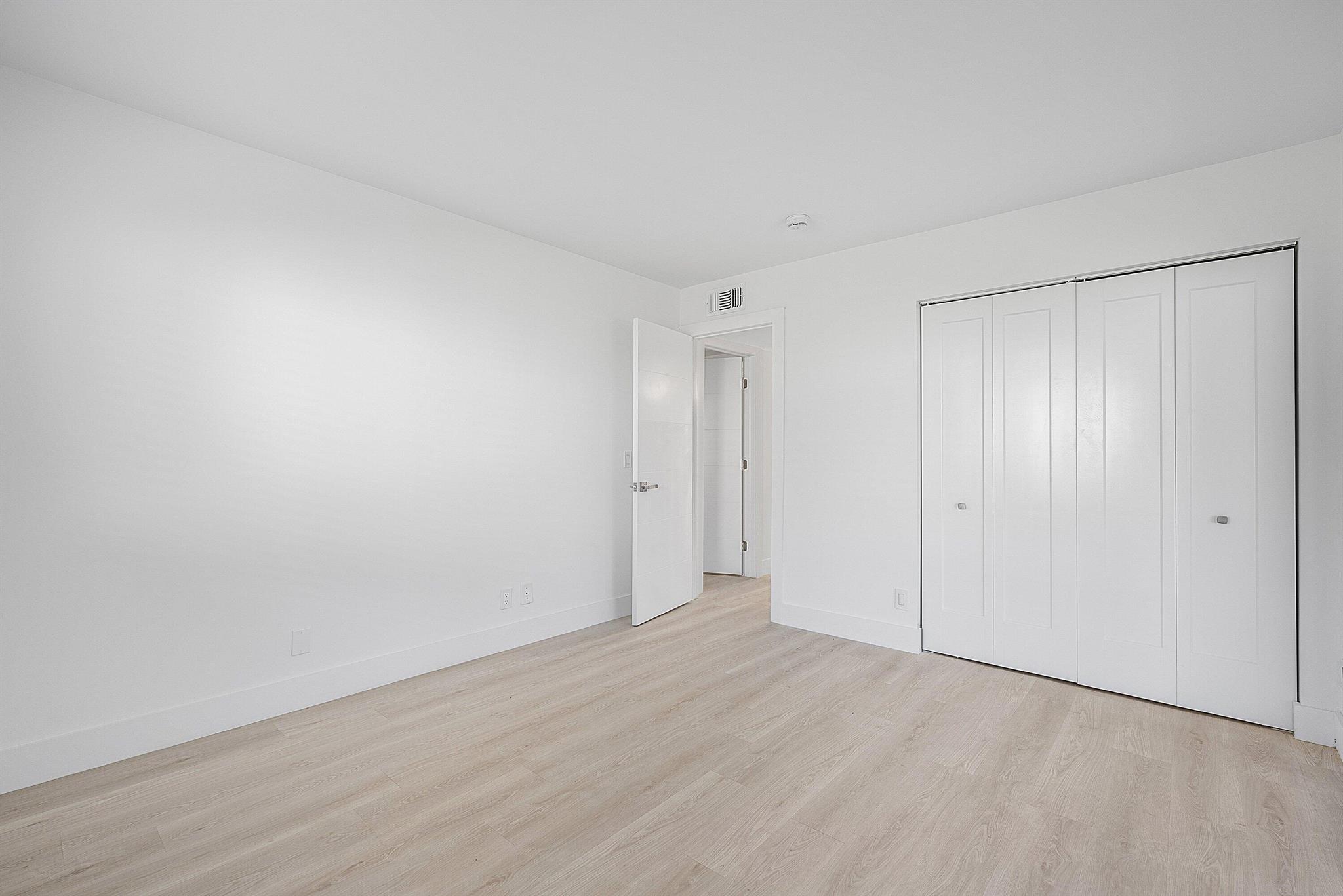 ASHLAND B CONDO - Residential