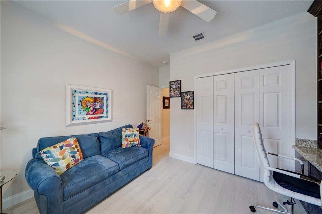 Wyndham Lakes East 159-50 - Residential