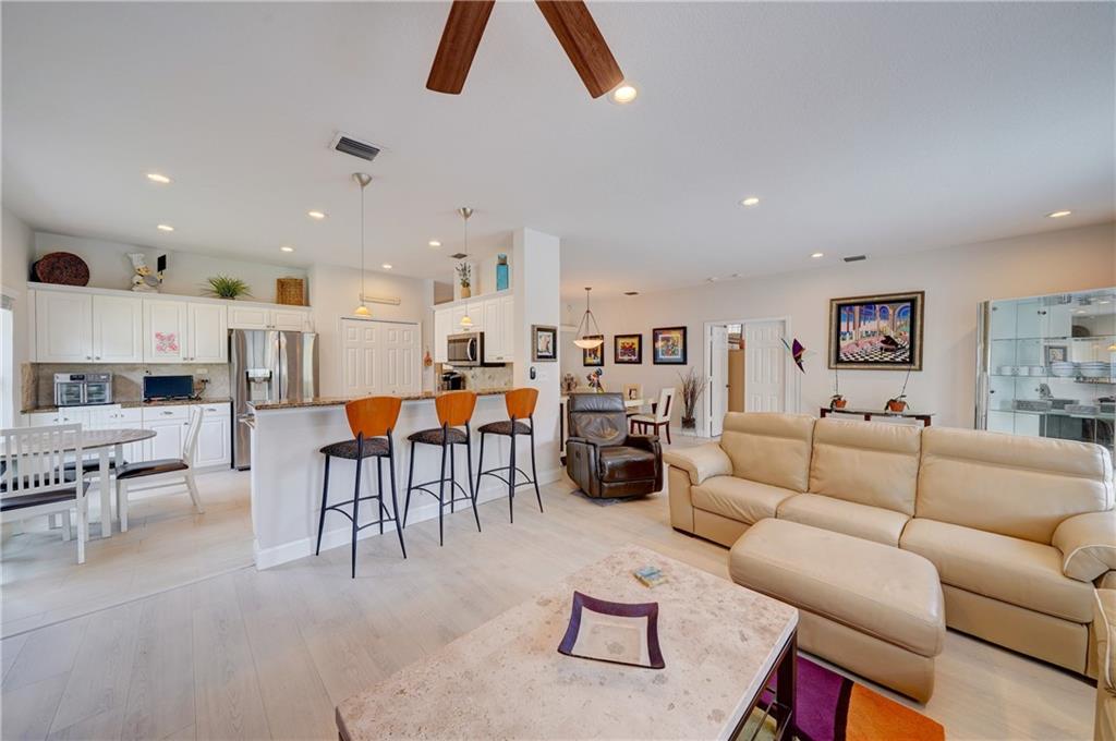 Wyndham Lakes East 159-50 - Residential