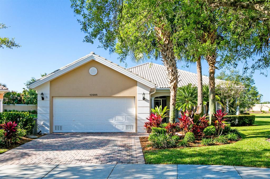 Photo of 10985 SW Hartwick Drive, Port St Lucie, FL 34987 (MLS # R10876413)