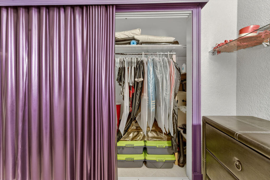 OCEANSIDE APARTMENTS CO-OP - Residential