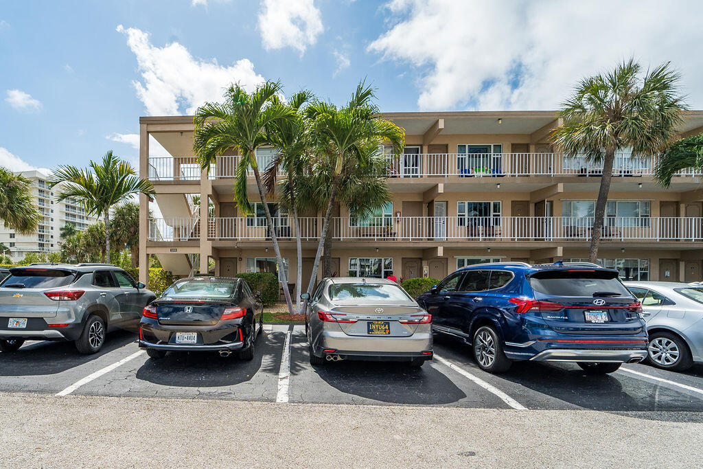 OCEANSIDE APARTMENTS CO-OP - Residential