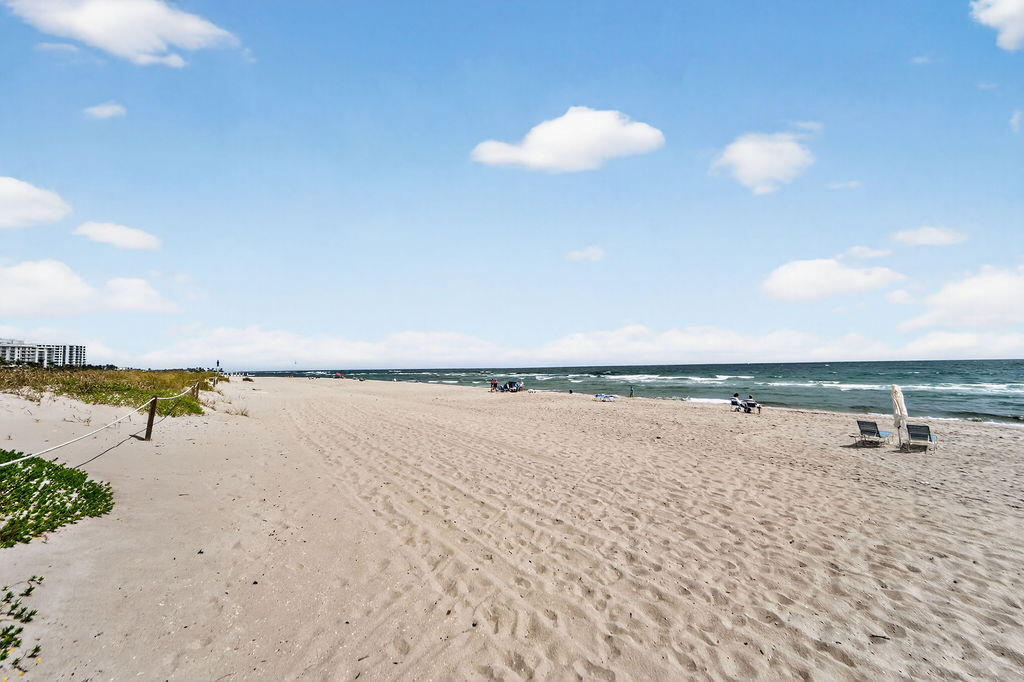 OCEANSIDE APARTMENTS CO-OP - Residential