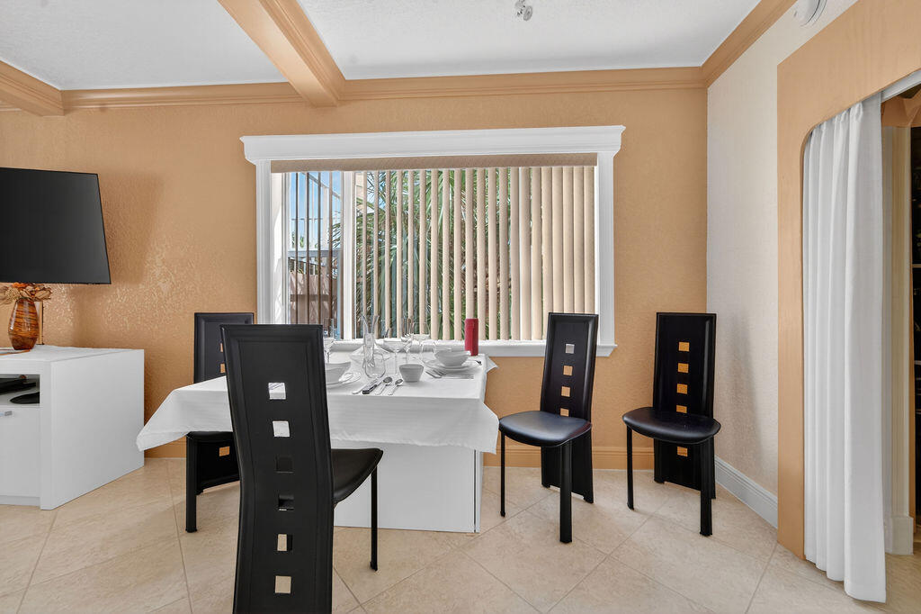 OCEANSIDE APARTMENTS CO-OP - Residential