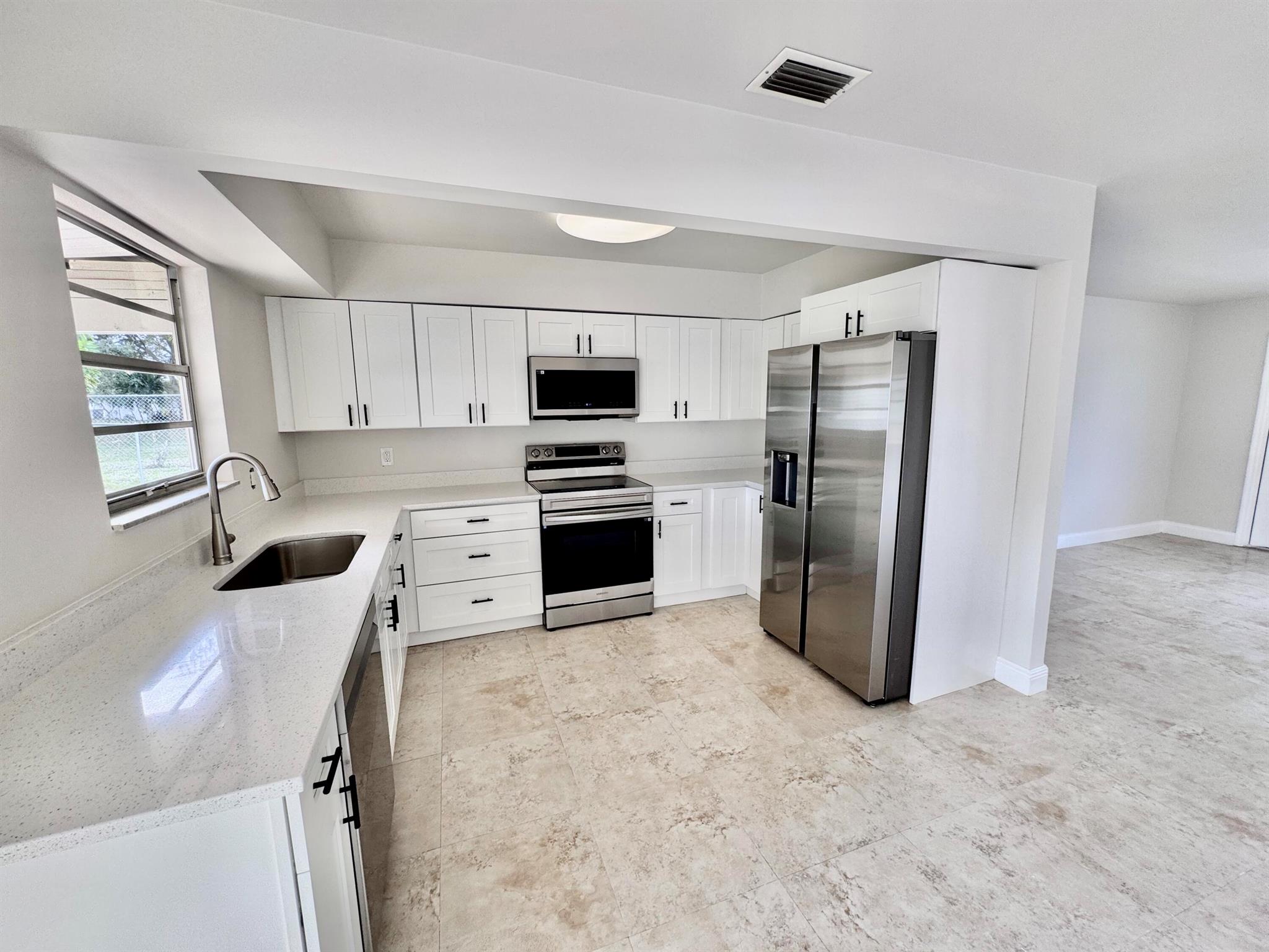 PORT ST LUCIE FLORESTA PI - Residential