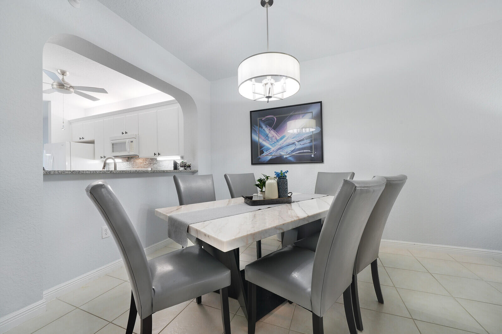 SOUTHAMPTON B CONDOMINIUM - Residential