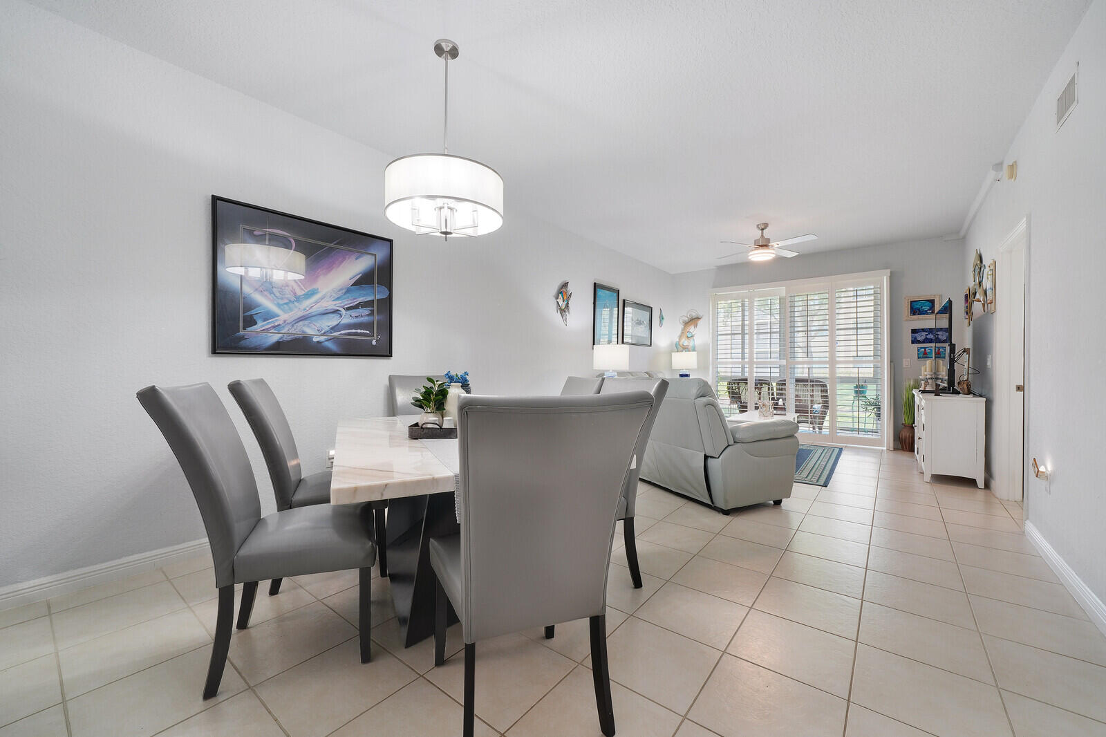 SOUTHAMPTON B CONDOMINIUM - Residential