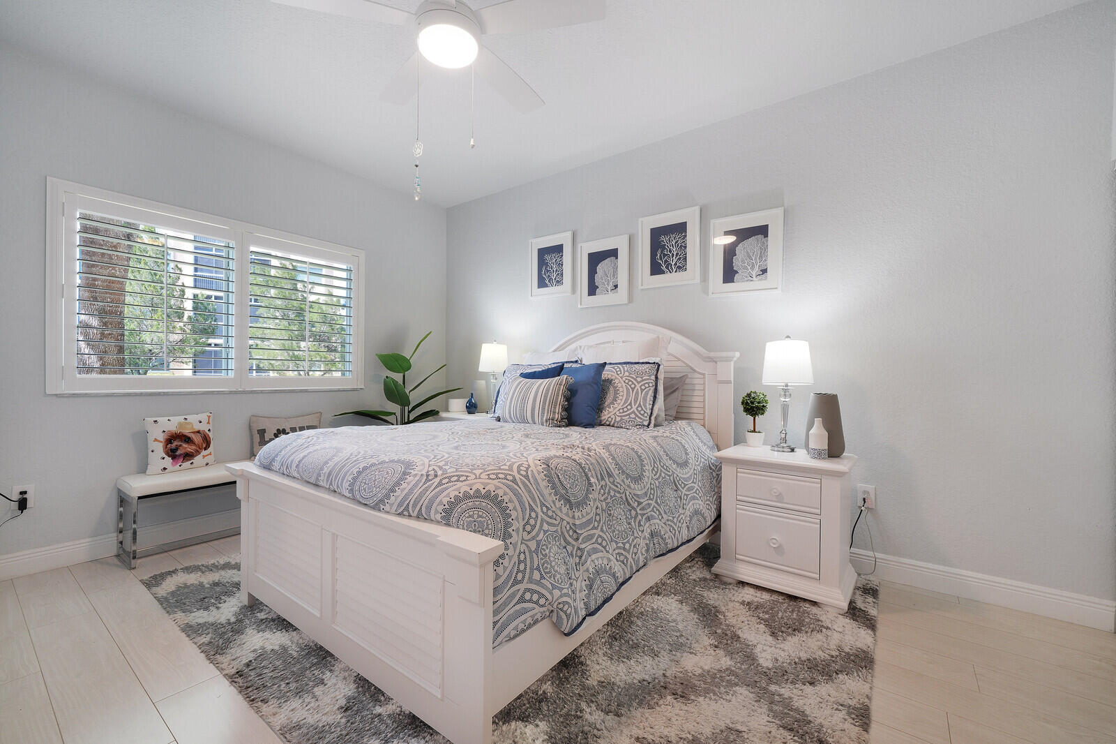 SOUTHAMPTON B CONDOMINIUM - Residential