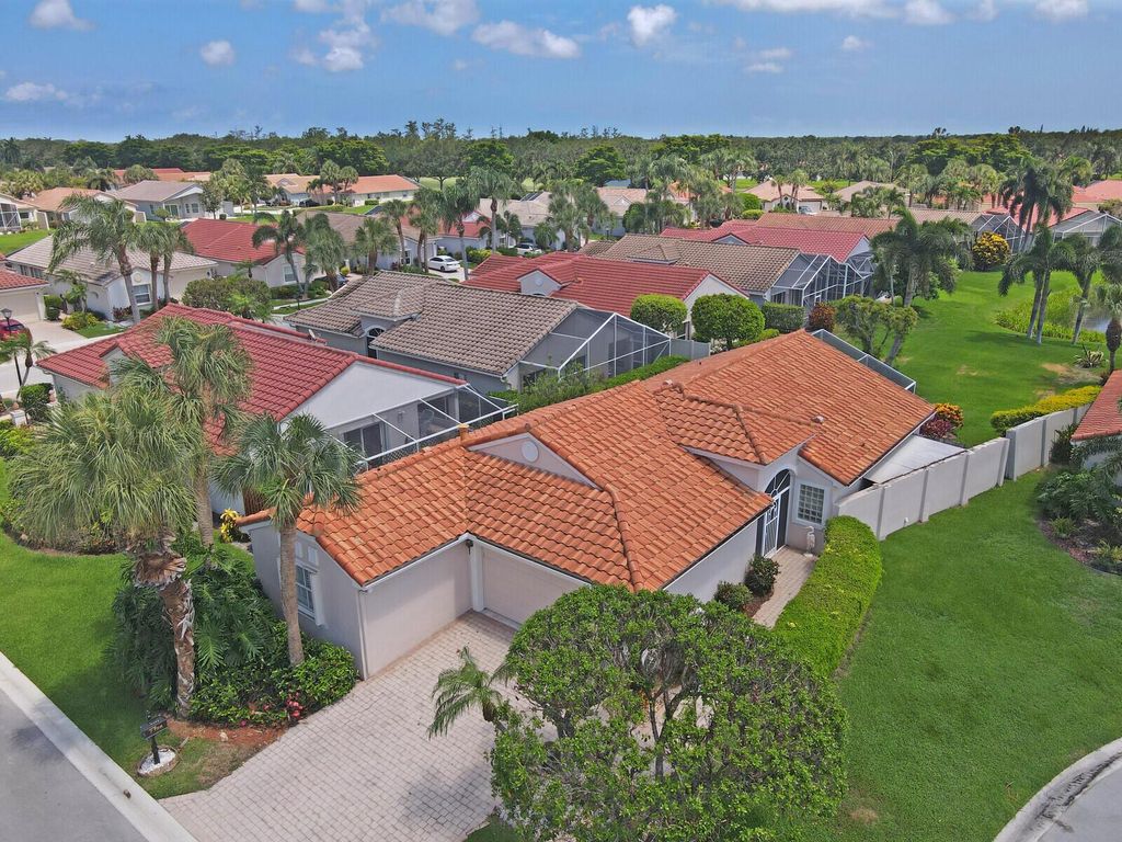 Photo of 7158 Foxworth Court, Boynton Beach, FL 33437 (MLS # R11096779)