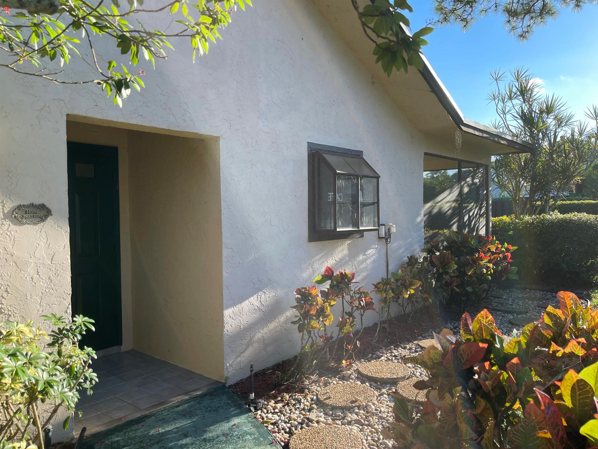 HOMEWOOD LAKES SEC D - Residential Lease