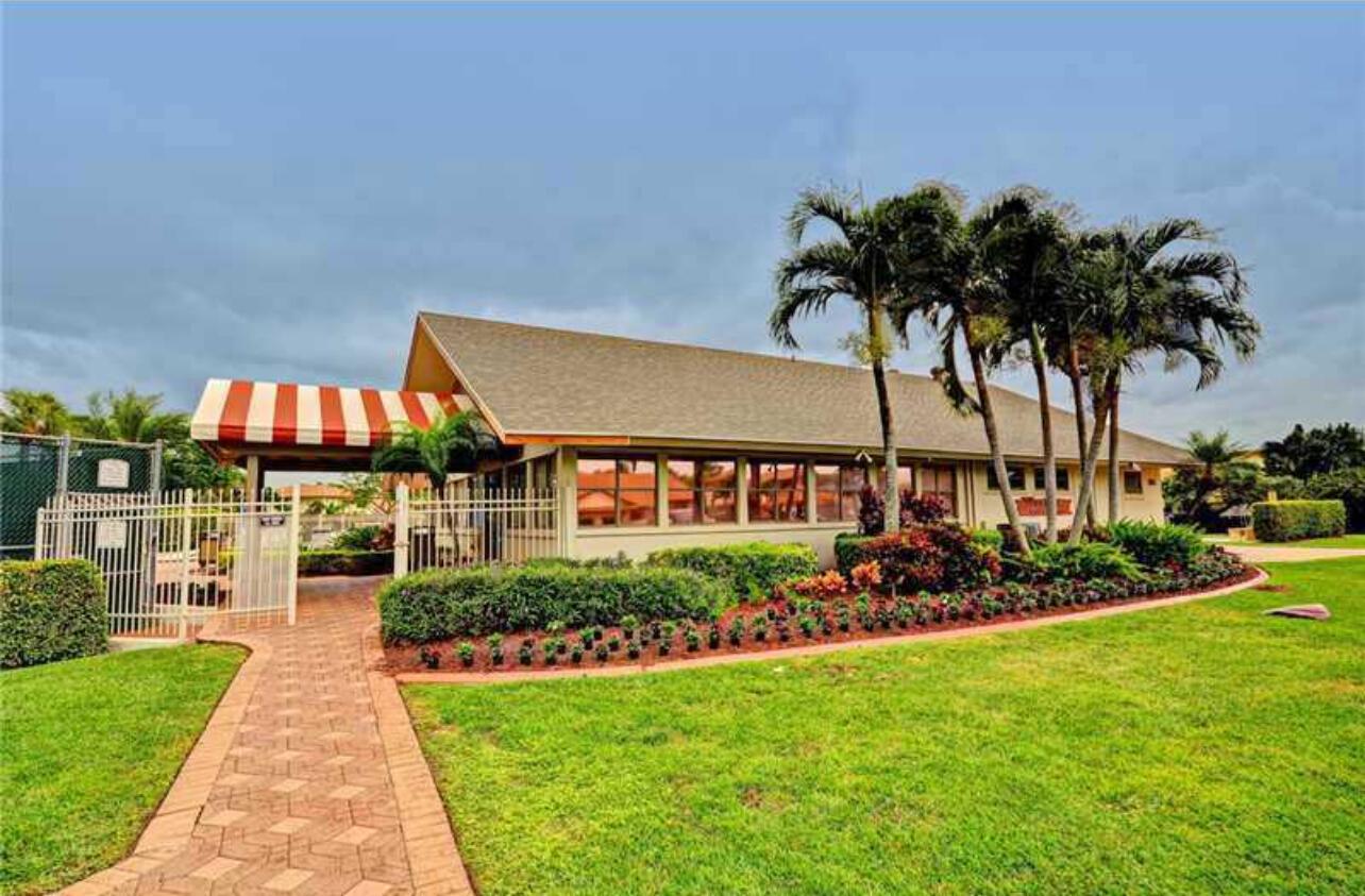 HOMEWOOD LAKES SEC D - Residential Lease