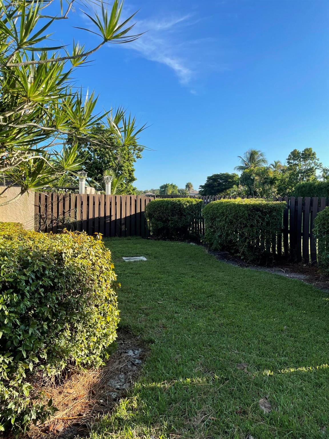 HOMEWOOD LAKES SEC D - Residential Lease