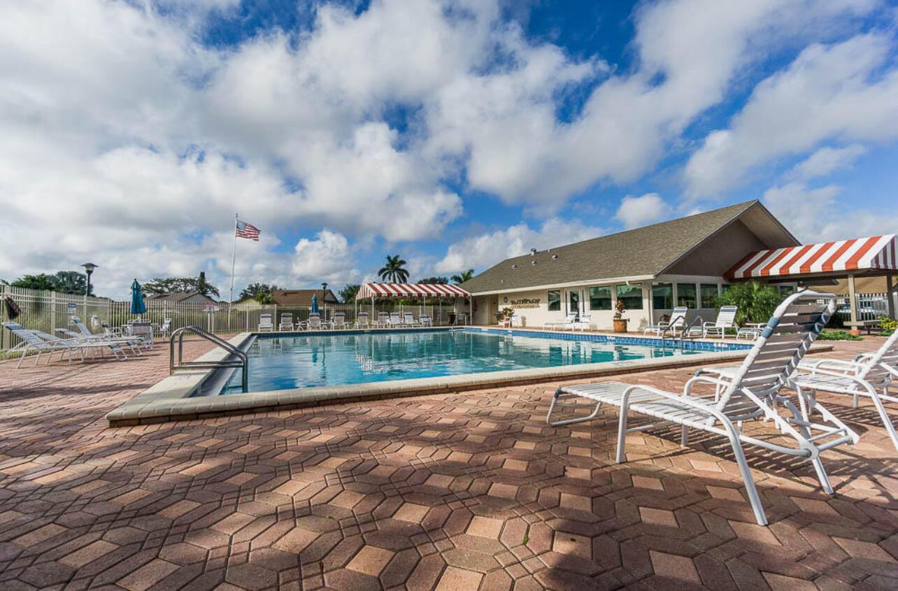 HOMEWOOD LAKES SEC D - Residential Lease